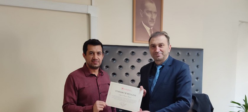 Sayın Bakanımız Murat KURUM' un Deprem Bölgesinde görev alan Personellerimize vermiş olduğu teşekkür belgelerinin dağıtımı yapılmıştır.