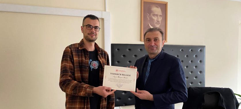 Sayın Bakanımız Murat KURUM' un Deprem Bölgesinde görev alan Personellerimize vermiş olduğu teşekkür belgelerinin dağıtımı yapılmıştır.