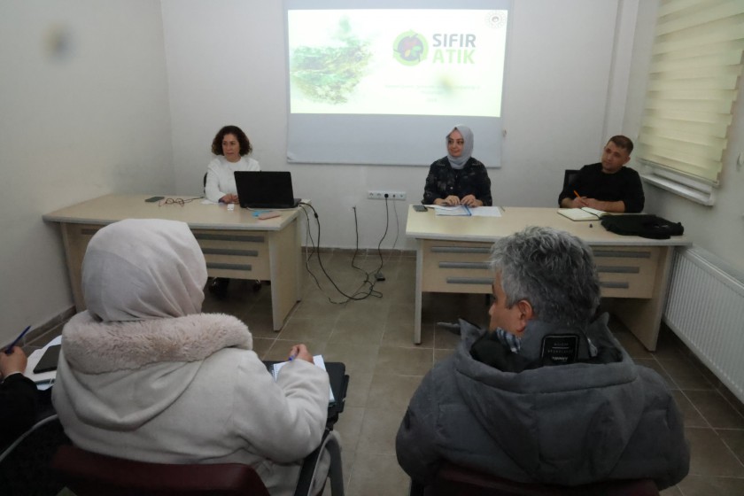ÇEVRE DANIŞMANLIK FİRMALARINA SIFIR ATIK SEMİNERİ DÜZENLENDİ