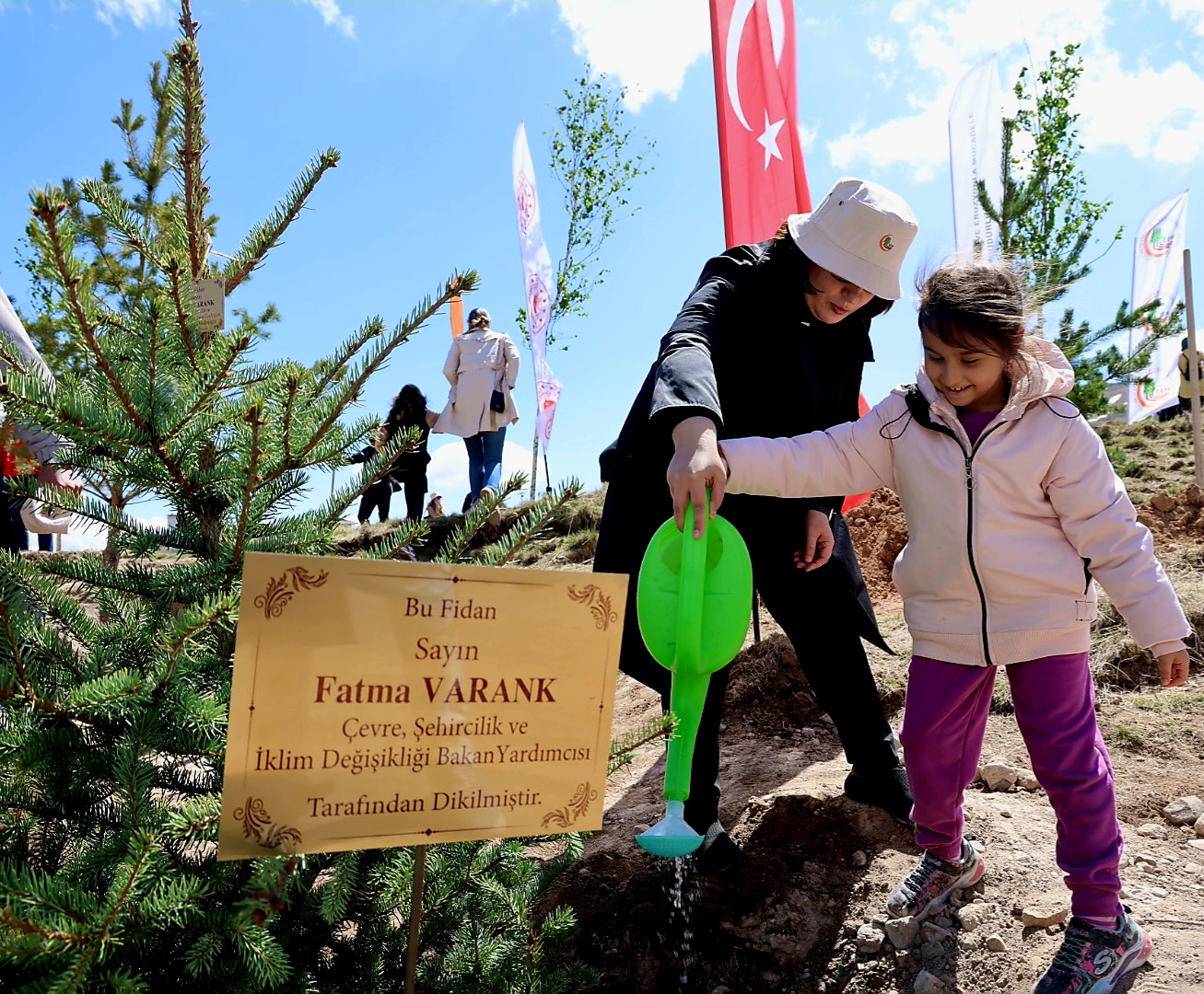 FİDANLAR TOPRAKLA BULUŞTU