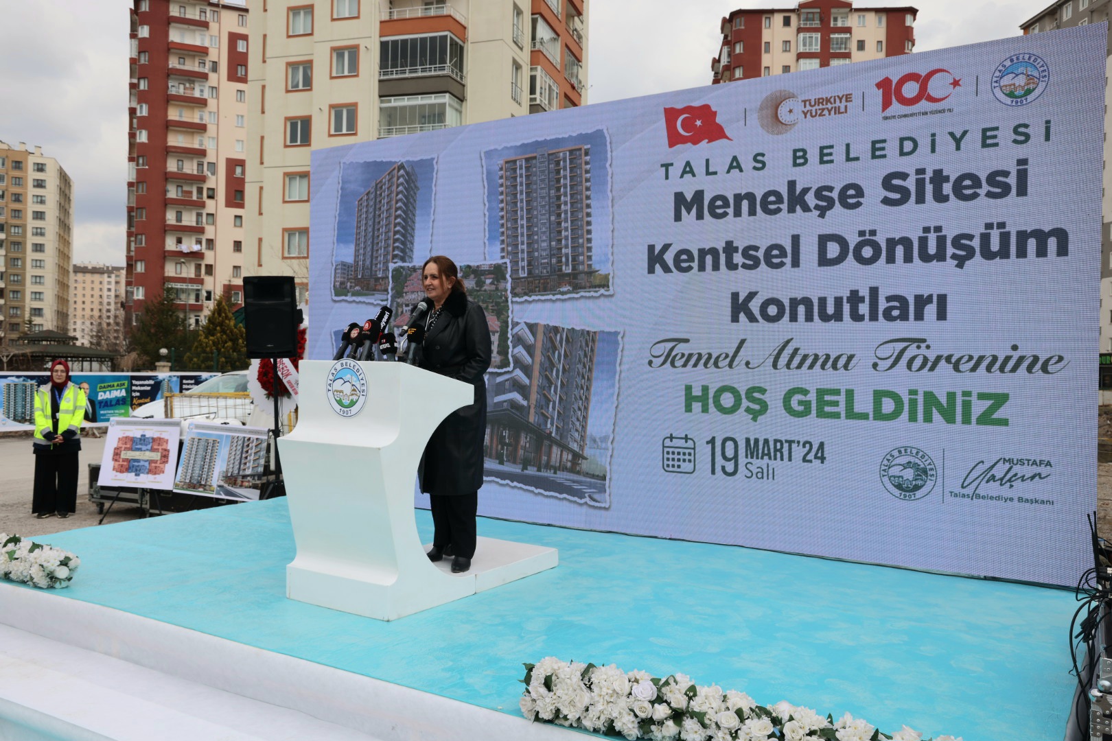 MENEKŞE SİTESİ KENTSEL DÖNÜŞÜM KONUTLARININ TEMELİ ATILDI