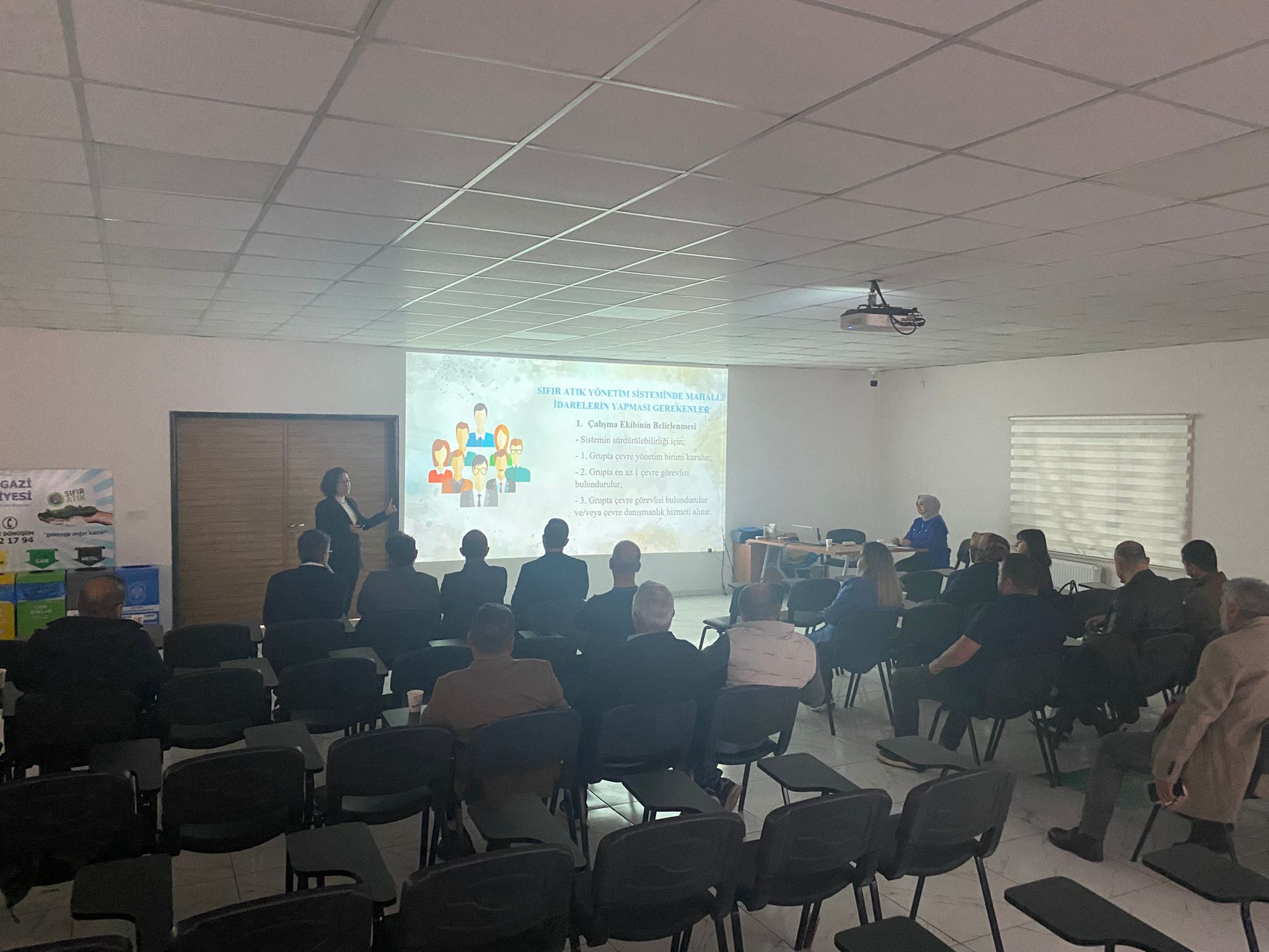 SIFIR ATIK EĞİTİMLERİ DÜZENLENDİ