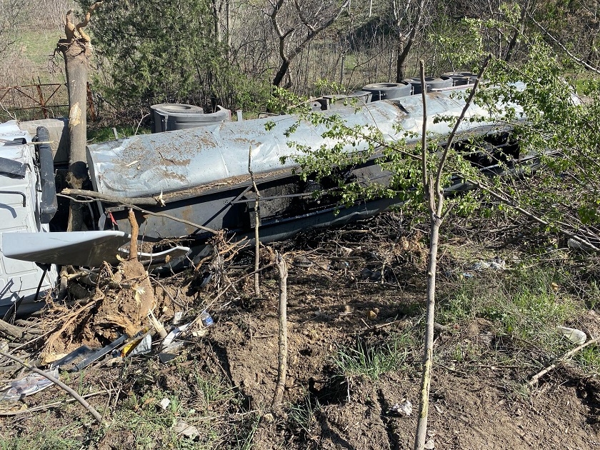 Bitüm (Asfalt) yüklü Tanker Devrilmesi