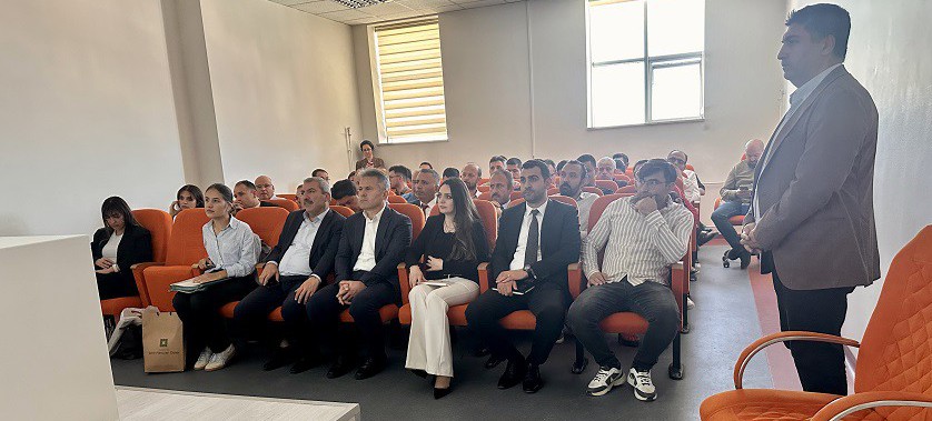 Kırıkkale’de Akıllı Şehir Dönüşümüne Yönelik Eğitim Toplantısı Düzenlendi
