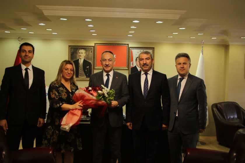 İl Müdürümüz Uğur ATAR, 1-7 Haziran Türkiye Çevre Haftası münasebetiyle Sayın Belediye Başkanımız Mehmet SAYGILI’yı ziyaret etti.