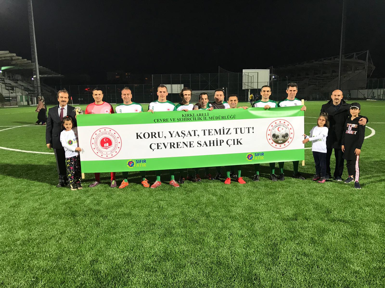 09/03/2019 Tarihinde İl Müdürlüğümüz ile Demirköy İlçe Milli Eğitim Müdürlüğü Arasında Yapılan Futbol Müsabakası Sonucunda İl Müdürlüğümüz 1-0 'lık Skorla Galip Gelmiştir.