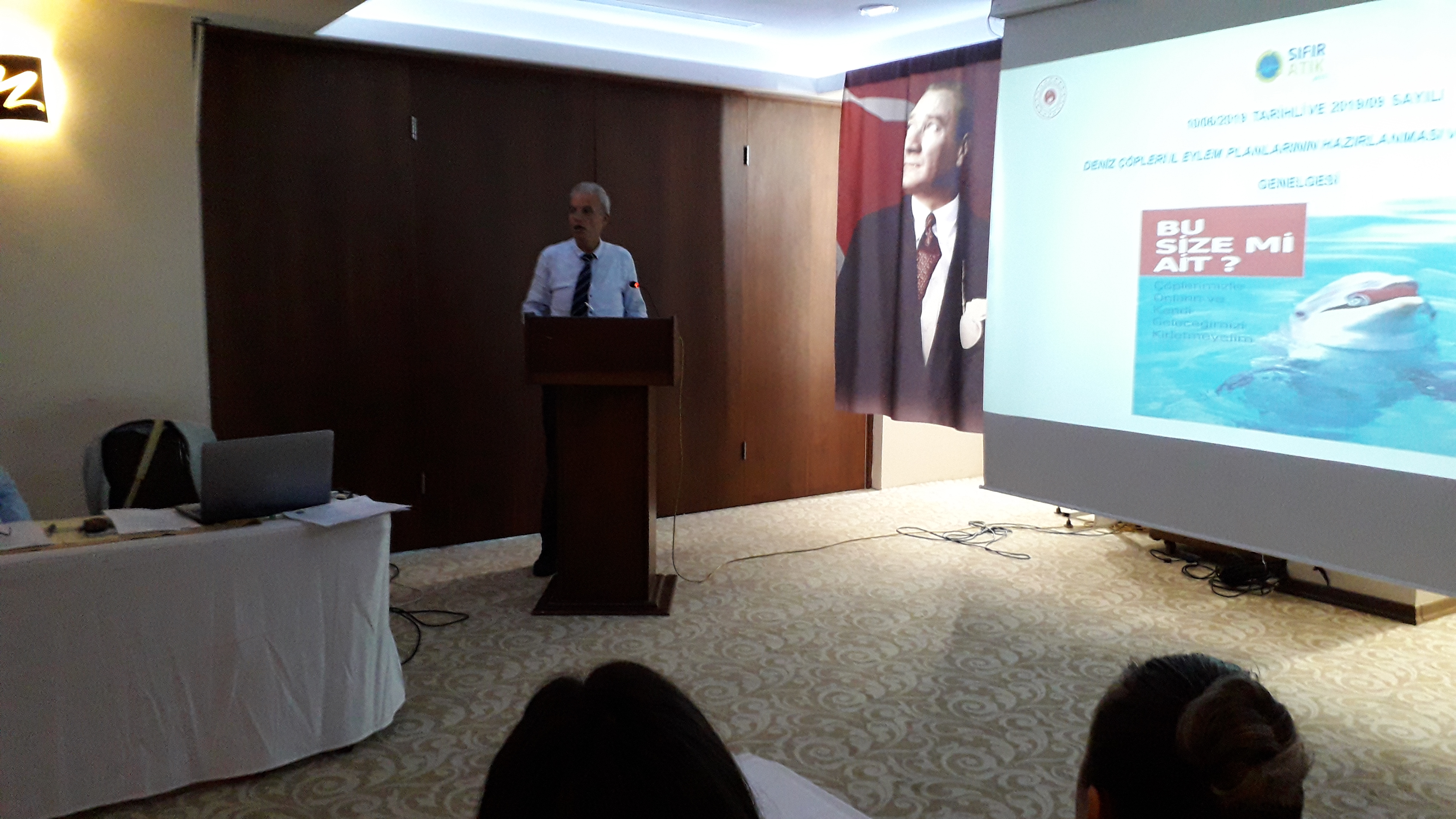 09 Ekim 2019 Tarihinde İlçemiz Demirköy/İğneada Beldesinde Atık Yönetiminde İyi Uygulamaların Tanıtımı Konferansında Çevre Şehircilik İl Müdürlüğümüz Personeli Tarafından 