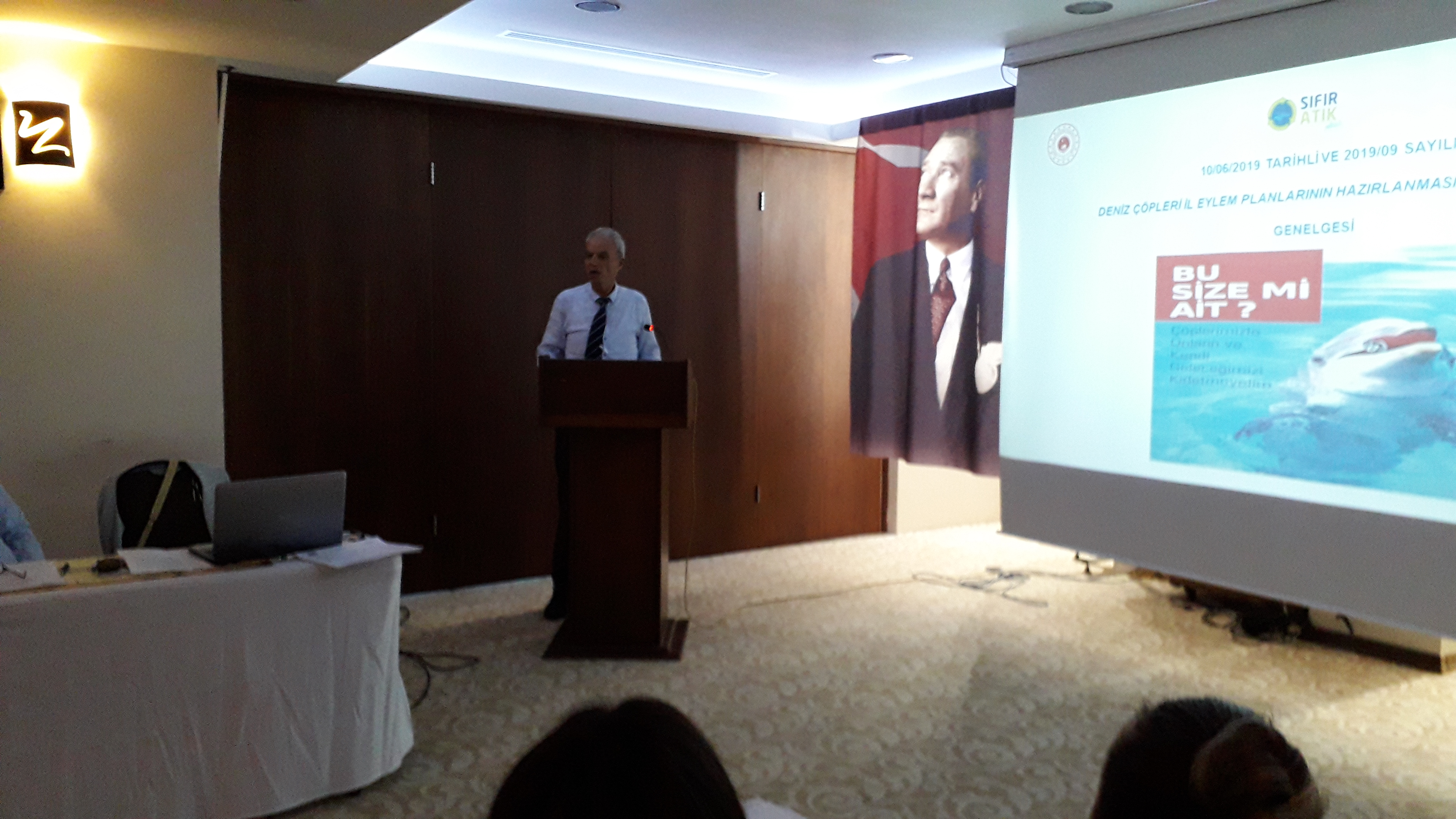 09 Ekim 2019 Tarihinde İlçemiz Demirköy/İğneada Beldesinde Atık Yönetiminde İyi Uygulamaların Tanıtımı Konferansında Çevre Şehircilik İl Müdürlüğümüz Personeli Tarafından 