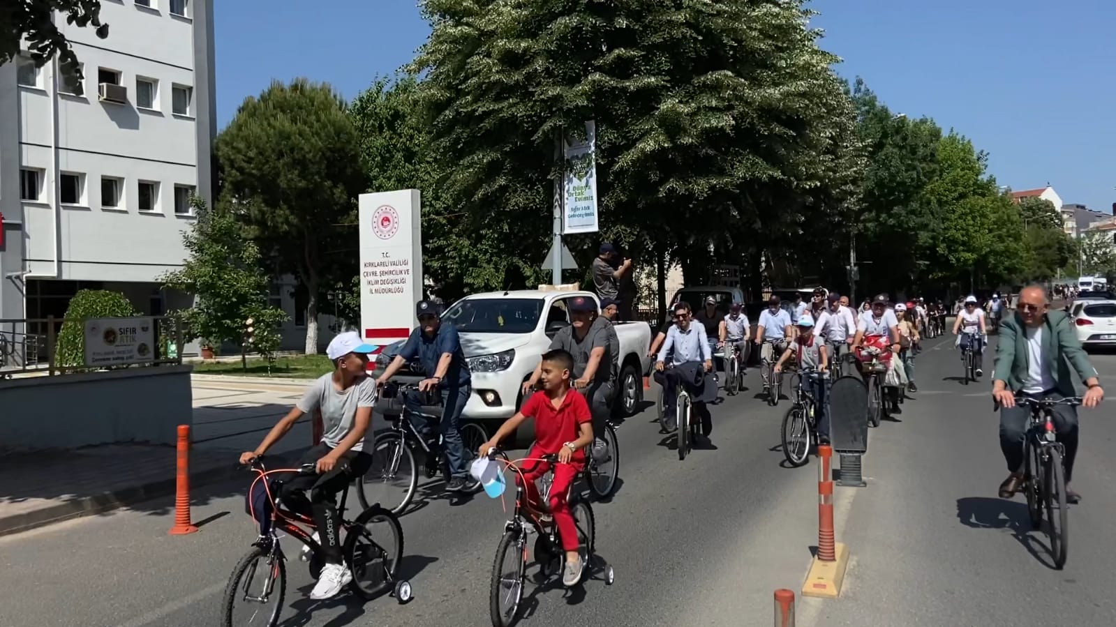 ÇEVRE HAFTASI KAPSAMINDA 3 HAZİRAN DÜNYA BİSİKLET GÜNÜ  ETKİNLİĞİMİZ...