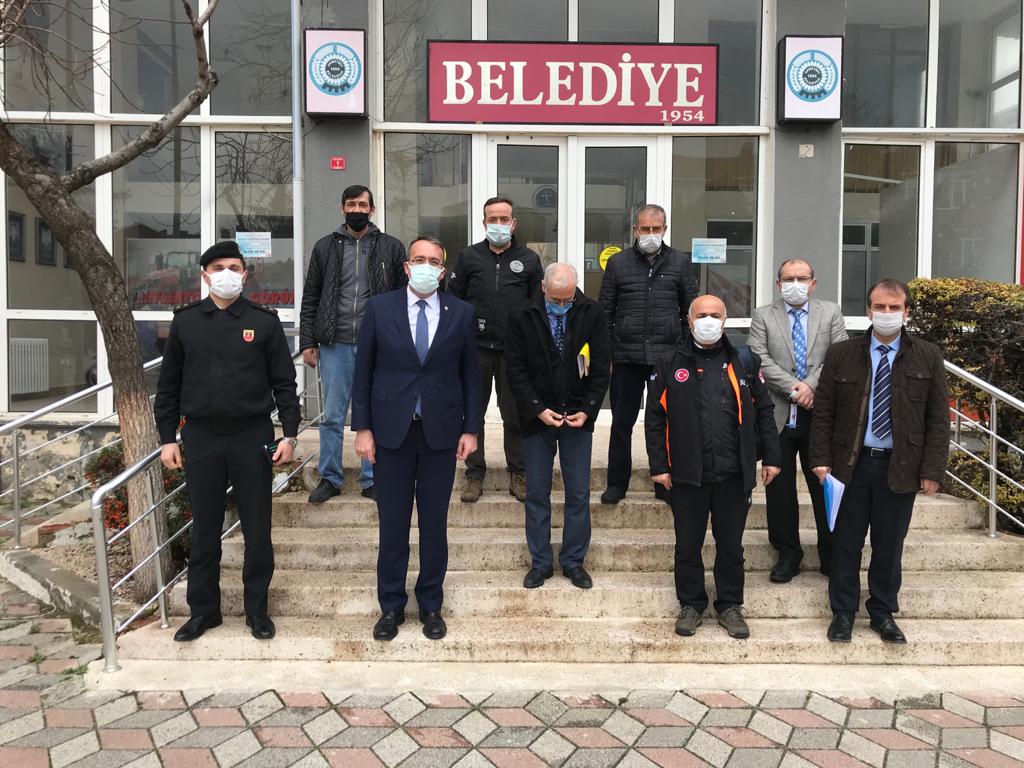 İlimiz Merkez İlçe  dahil tüm ilçe ve beldelerimizde görevli 108  mahalle muhtarına sorumluluk alanında bulunan bütün binalara en yakın 3 adet Afet ve Acil Toplanma Alanını  bilinirliğinin arttırılması amacıyla  toplantılar düzenlenmiştir.