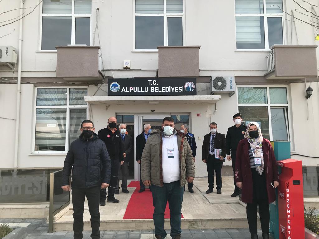 İlimiz Merkez İlçe  dahil tüm ilçe ve beldelerimizde görevli 108  mahalle muhtarına sorumluluk alanında bulunan bütün binalara en yakın 3 adet Afet ve Acil Toplanma Alanını  bilinirliğinin arttırılması amacıyla  toplantılar düzenlenmiştir.