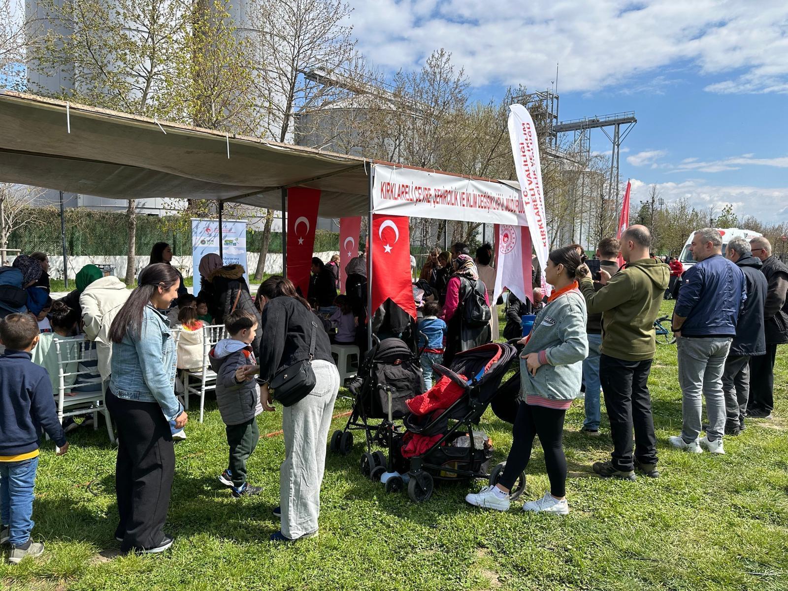 Millet Bahçesinde düzenlenen ''Dünya Romanlar Günü'' etkinliğine İl Müdürlüğümüz olarak katılım sağladık.
