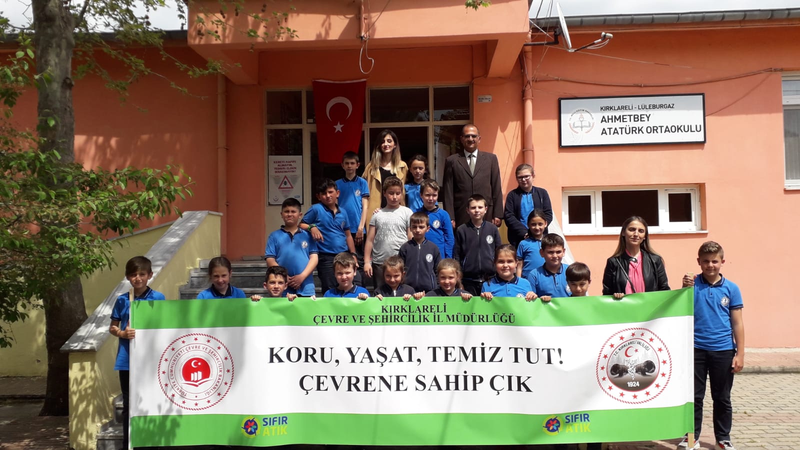 SIFIR ATIK PROJESİ KAPSAMINDA LÜLEBURGAZ AHMETBEY ATATÜRK ORTAOKULU ÖĞRENCİLERİNE ÇEVRE VE SIFIR ATIK KONULU SUNUM YAPILDI