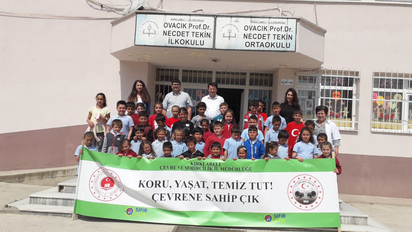 SIFIR ATIK PROJESİ KAPSAMINDA LÜLEBURGAZ OVACIK PROF. DR. NECDET TEKİN İLKOKULU- ORTAOKULU ÖĞRENCİLERİNE ÇEVRE VE SIFIR ATIK KONULU SUNUM YAPILDI