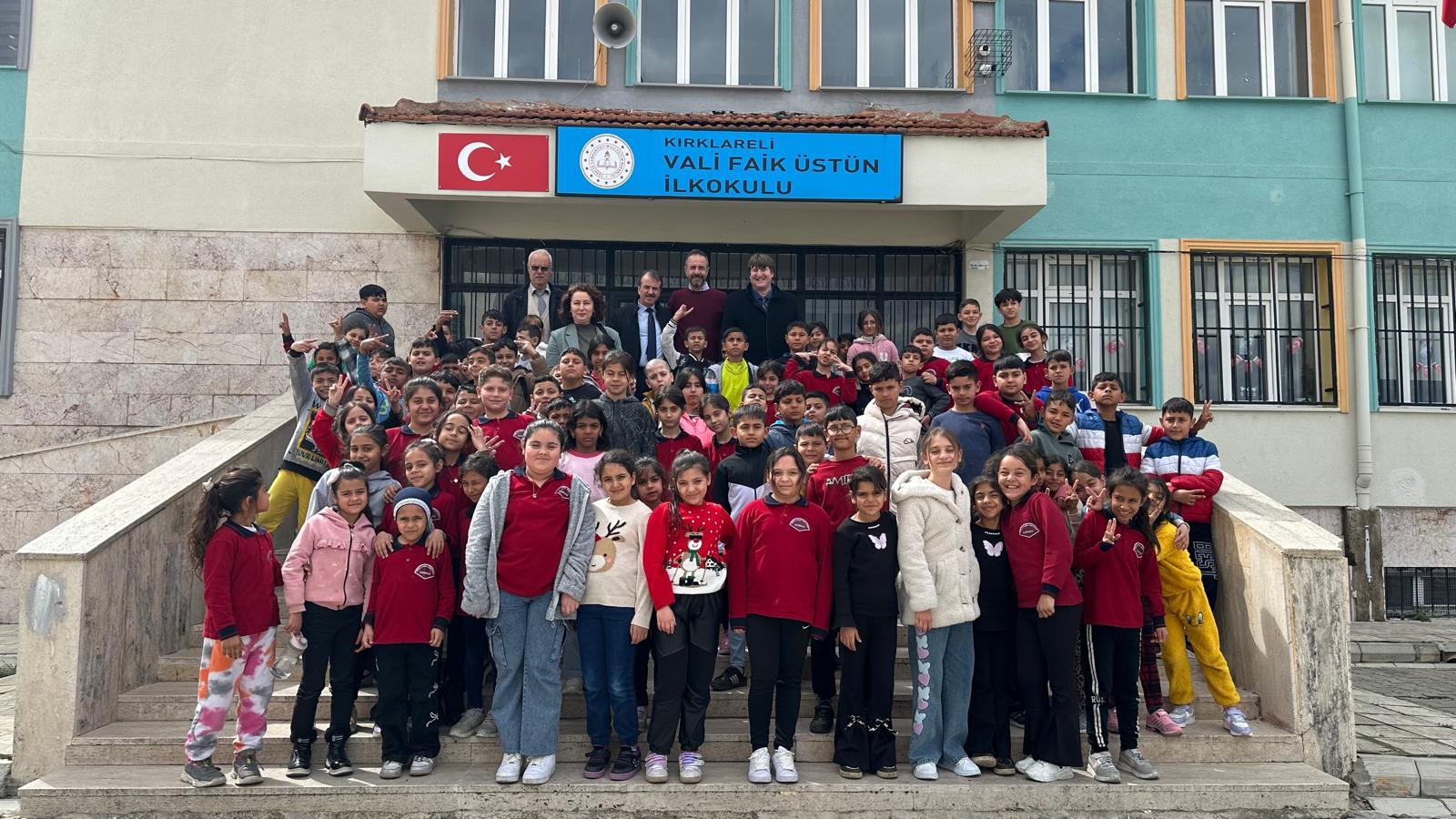 Sıfır atık ve geri dönüşüm konularında  eğitimlerimiz devam ediyor.