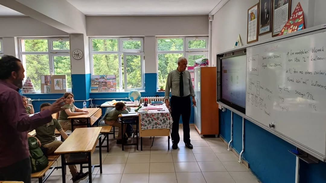 Sıfır atık ve geri dönüşüm konularında eğitimlerimiz devam ediyor.