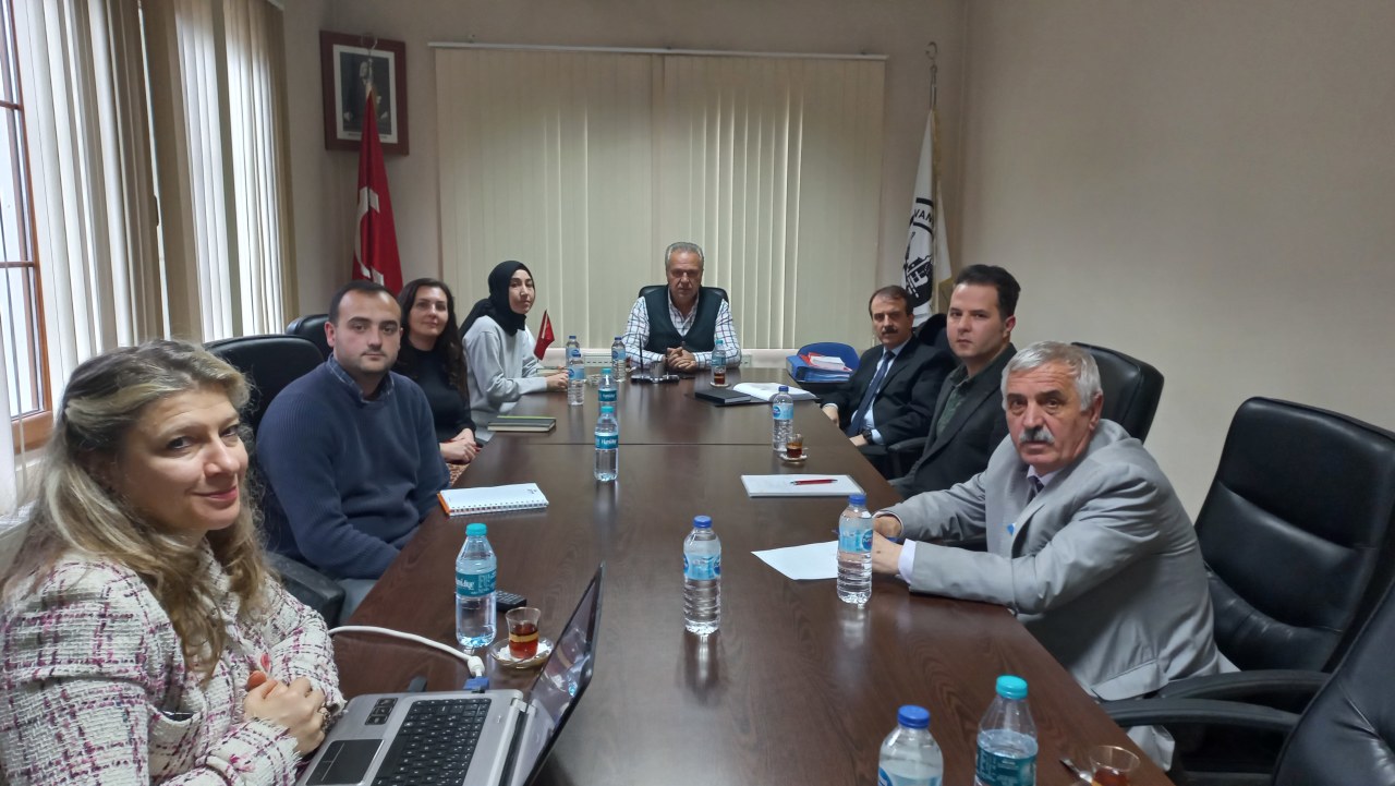 Yerel Yönetimler Şube Müdürlüğü Bilgilendirme Toplantısı Pehlivanköy Belediye Başkanlığı'nda Yapıldı