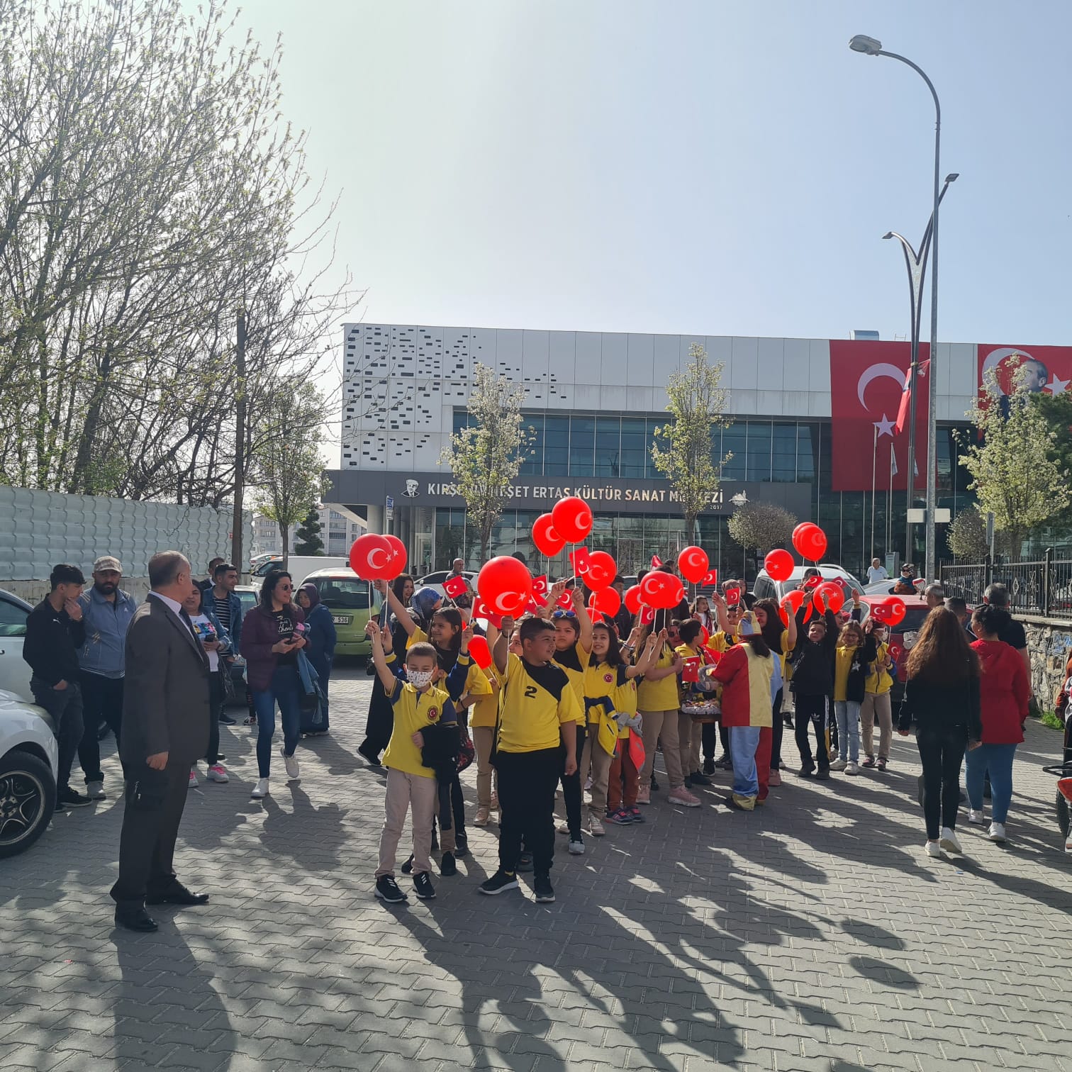 23 Nisan “Çevre ve Çocuk Şenliği” Etkinliği Düzenlendi.