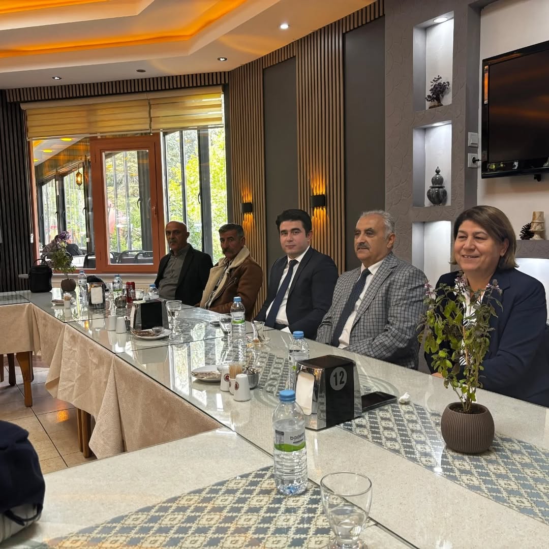 Emekli Olan Personellerimize Veda Yemeği Düzenlendi
