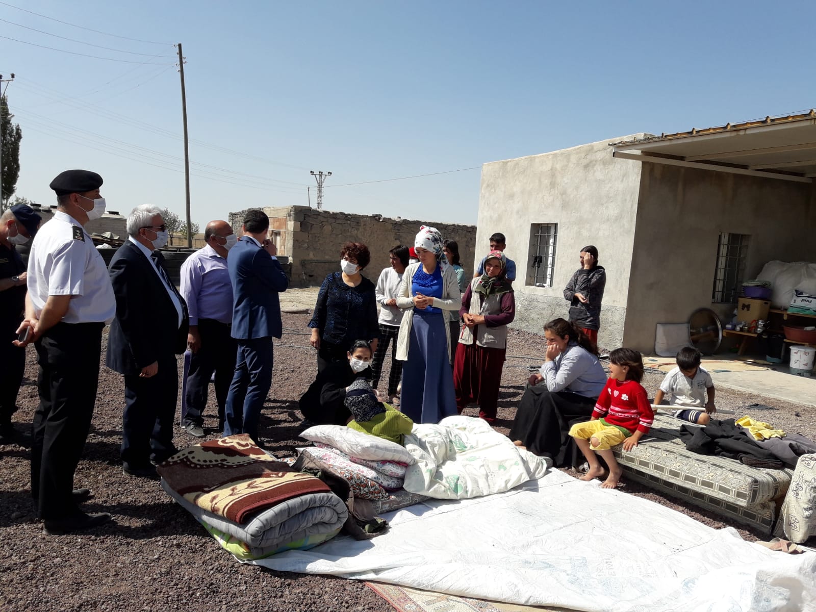 İl Müdürümüz Emirgazi ve Ereğli İlçelerinde Hissedilen Deprem Bölgesinde İncelemelerde Bulundu.