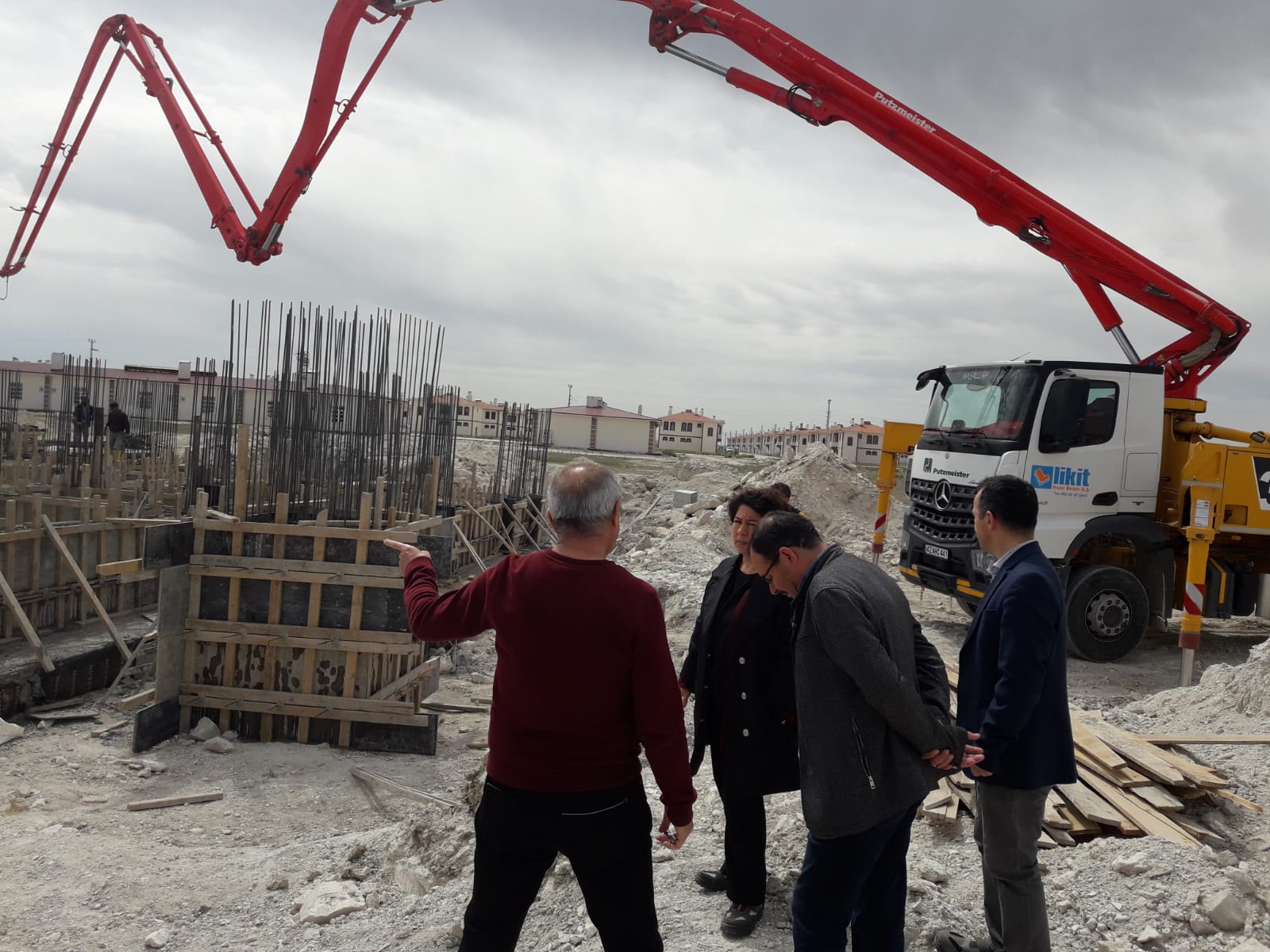 İl Müdürümüz Dedemli İskan Konutları cami, külliye ve kütüphanesinde incelemelerde bulundu.