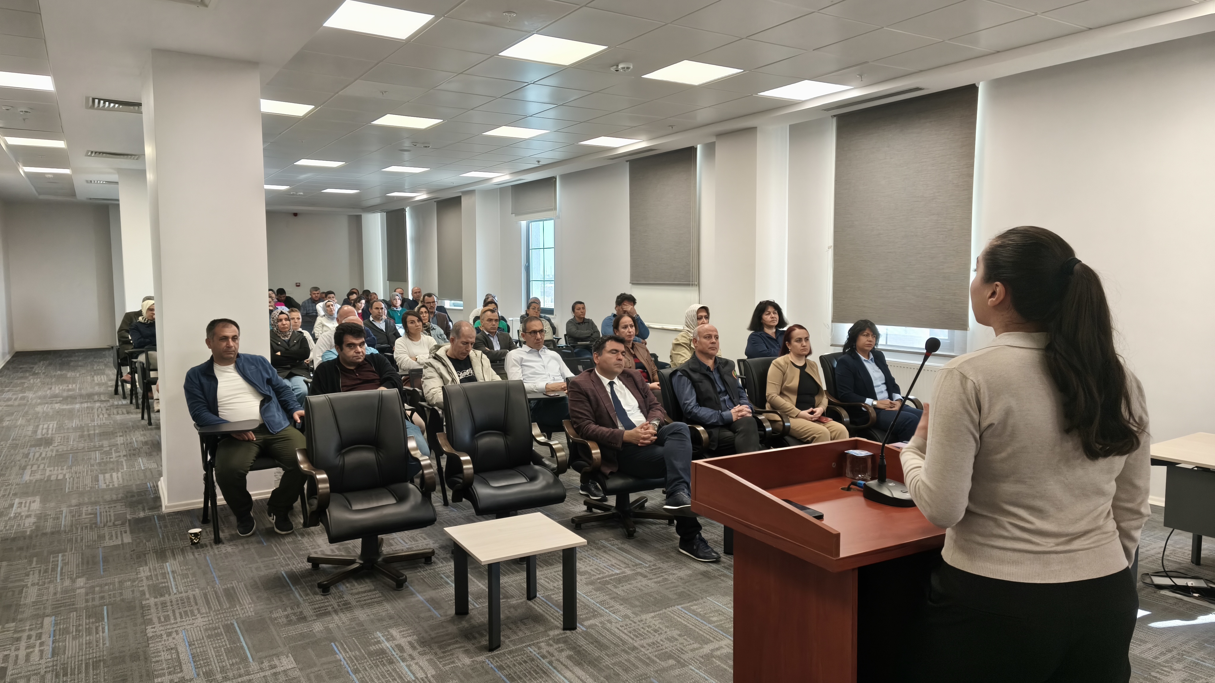 Kadına Yönelik Şiddetin Önlenmesine Yönelik Toplumsal Farkındalık ve Duyarlılığın Artırılması konulu seminer düzenlendi