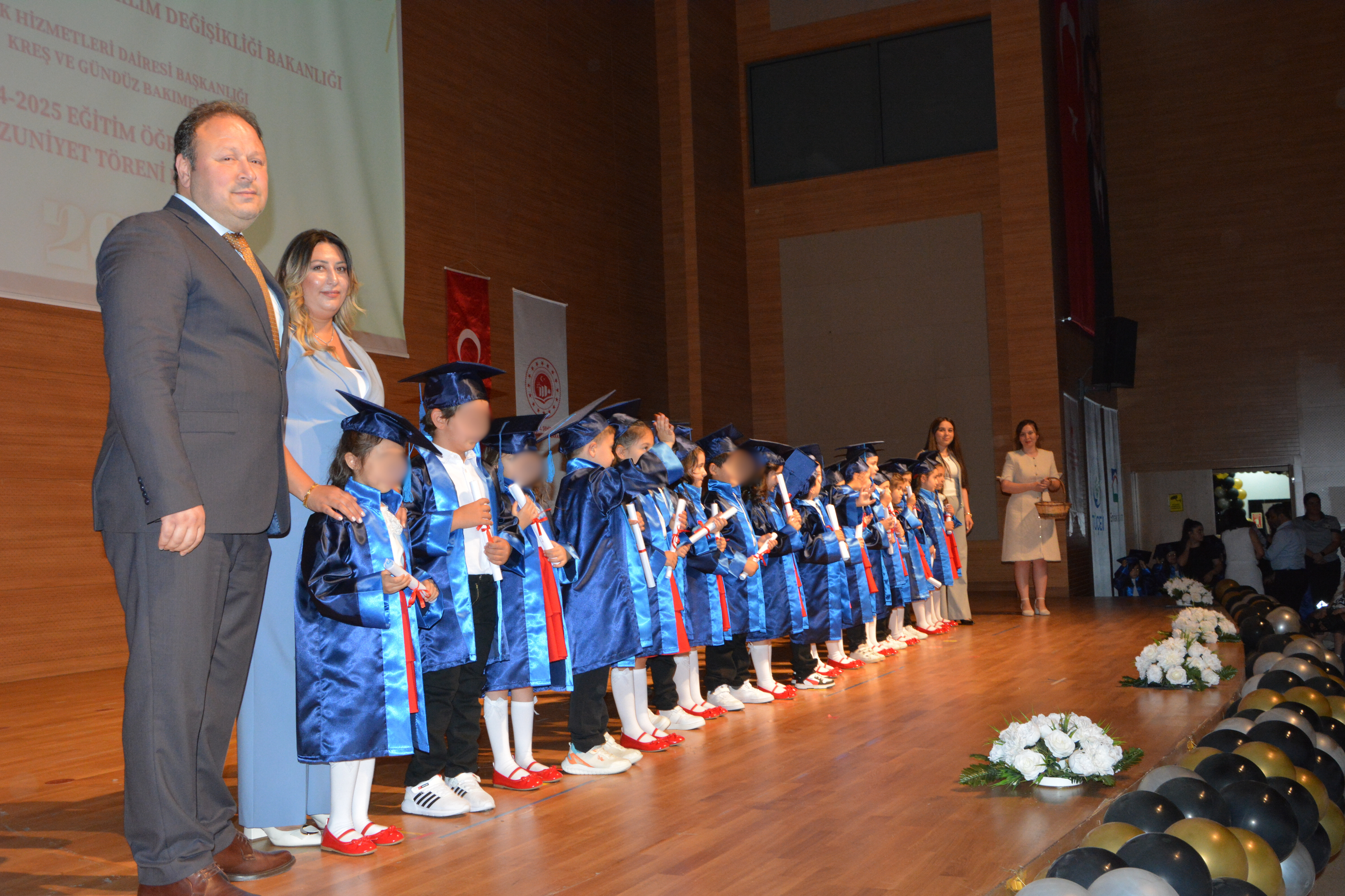 Çevre, Şehircilik ve İklim Değişikliği Bakanlığı Kreş ve Gündüz Bakımevi’nde Mezuniyet Coşkusu