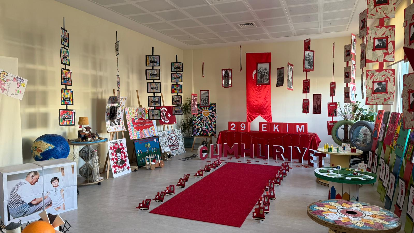 CUMHURİYETİMİZİN 102.YILI KUTLU OLSUN