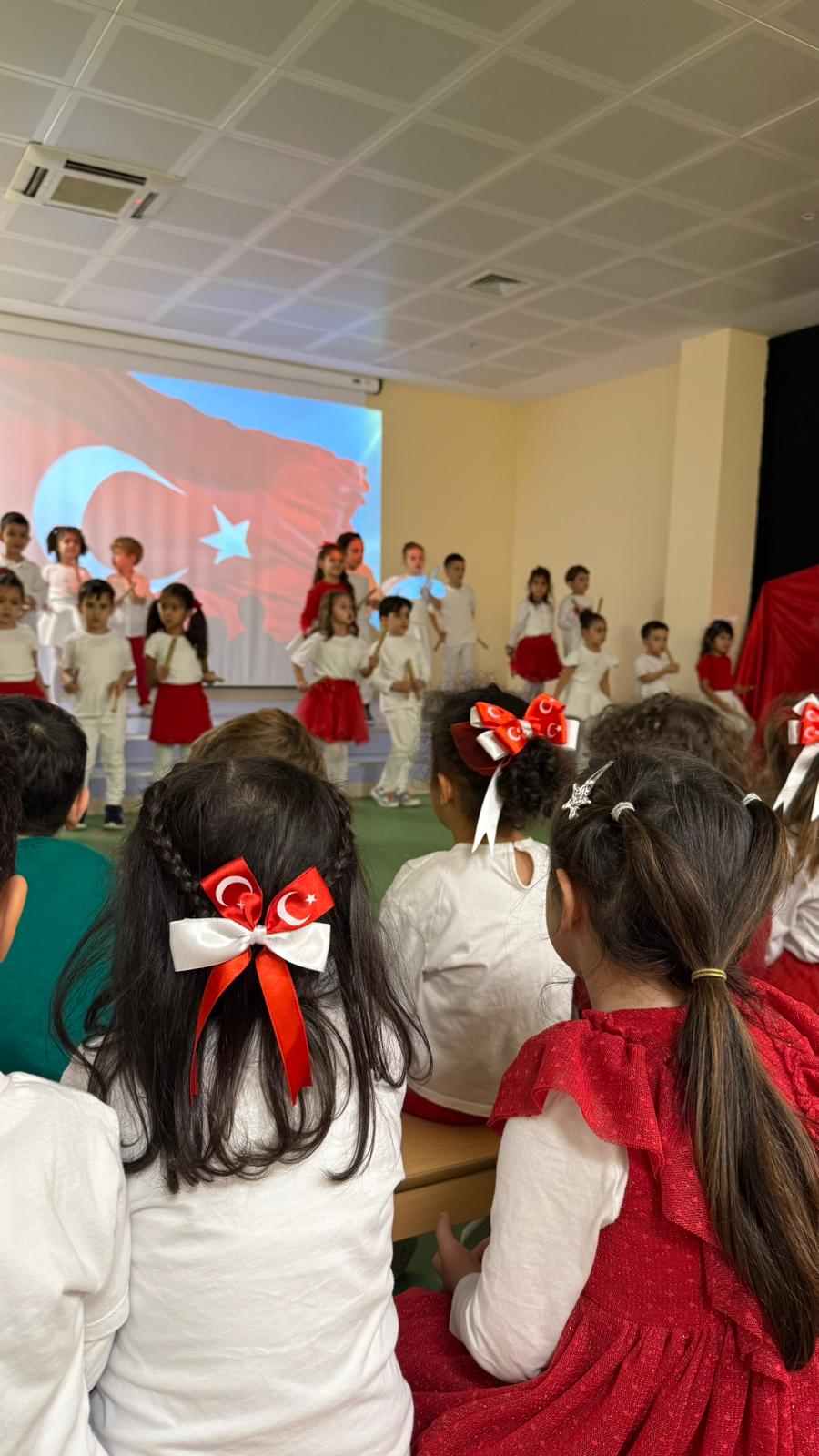 CUMHURİYETİMİZİN 102.YILI KUTLU OLSUN