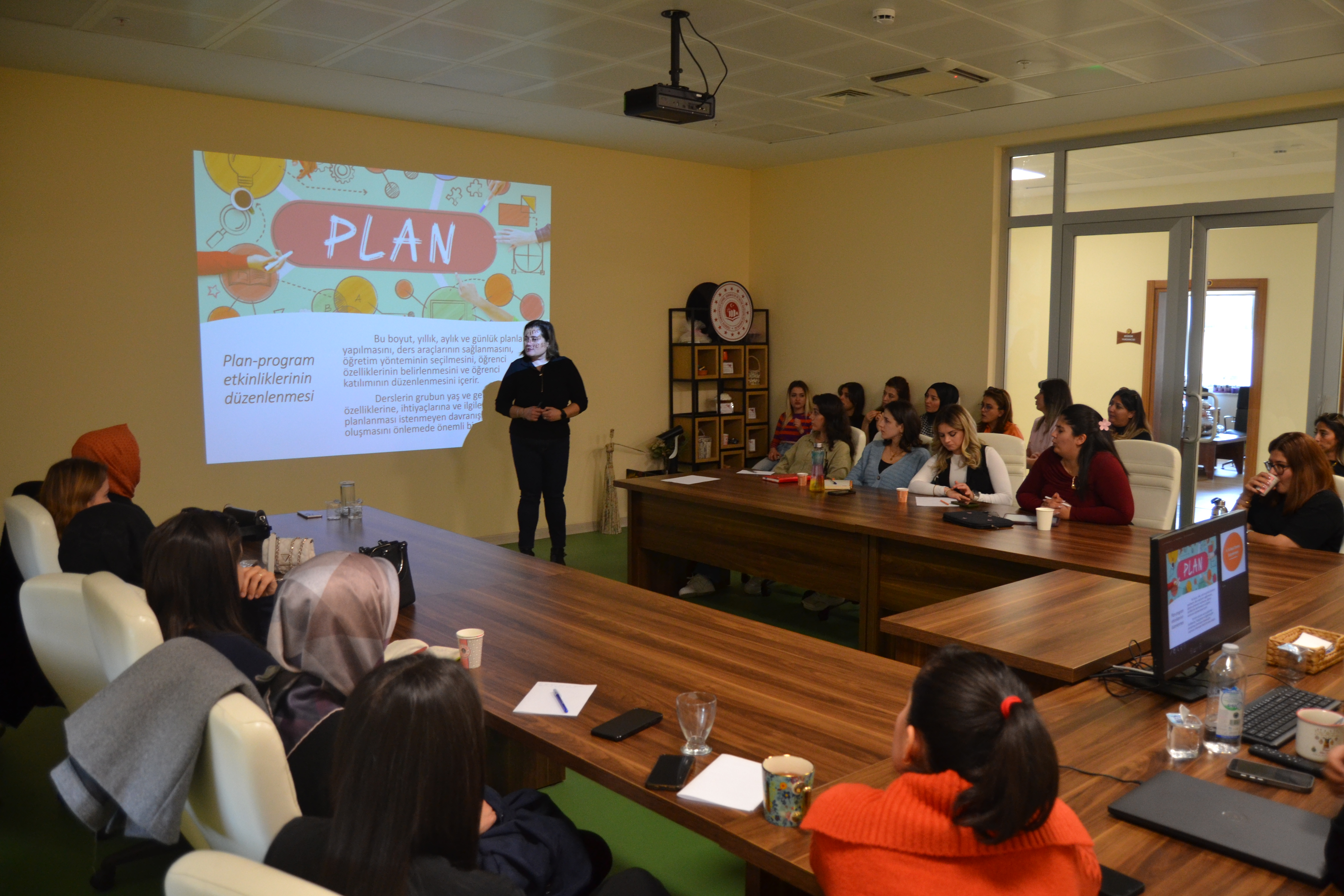 Sınıf Yönetimi ve Öğretmen Tutumları Semineri Gerçekleştirildi