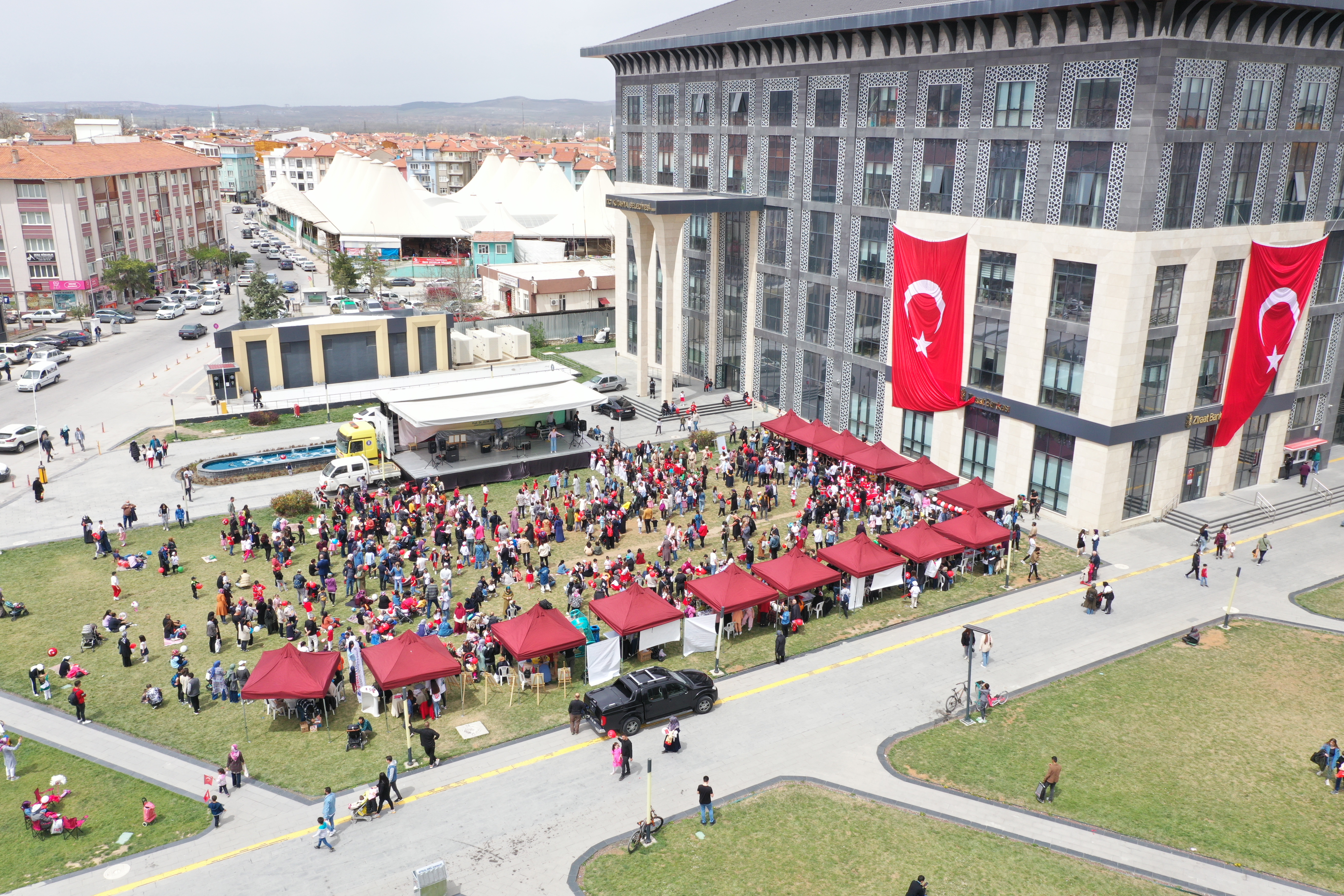 23 Nisan Ulusal Egemenlik ve Çocuk Bayramı, Çevre ve Çocuk Şenliği Kutlaması Yapıldı.