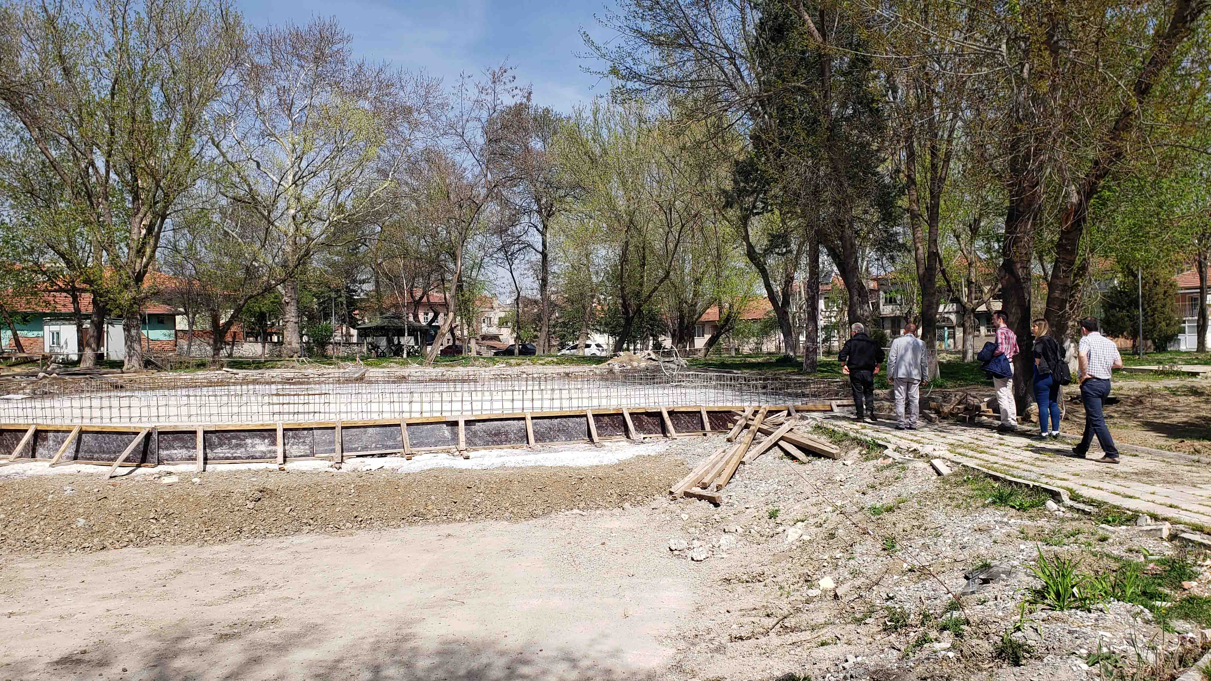 Azot Sitesi (Yaşam Parkı) ve Ressam Ahmet Yakupoğlu (Maltepe) Parkı Doğal Sit Alanlarında Denetim Yapıldı.