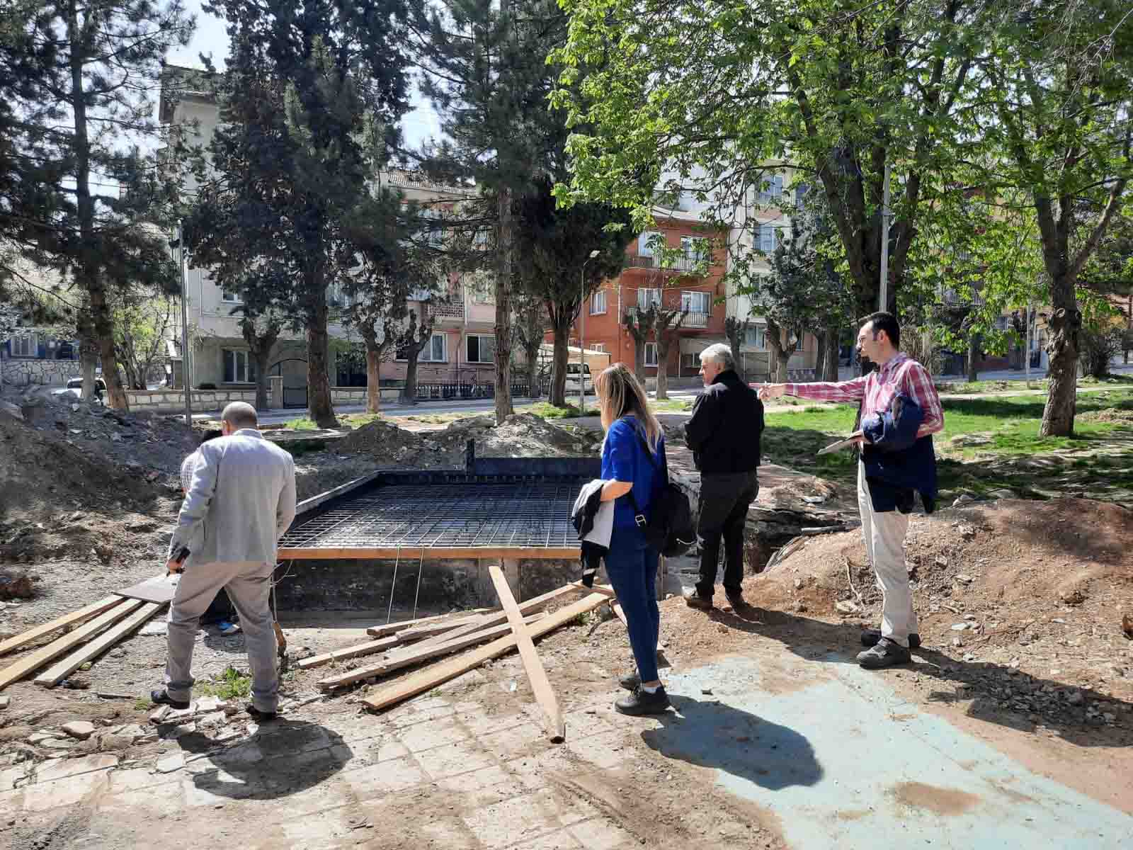 Azot Sitesi (Yaşam Parkı) ve Ressam Ahmet Yakupoğlu (Maltepe) Parkı Doğal Sit Alanlarında Denetim Yapıldı.