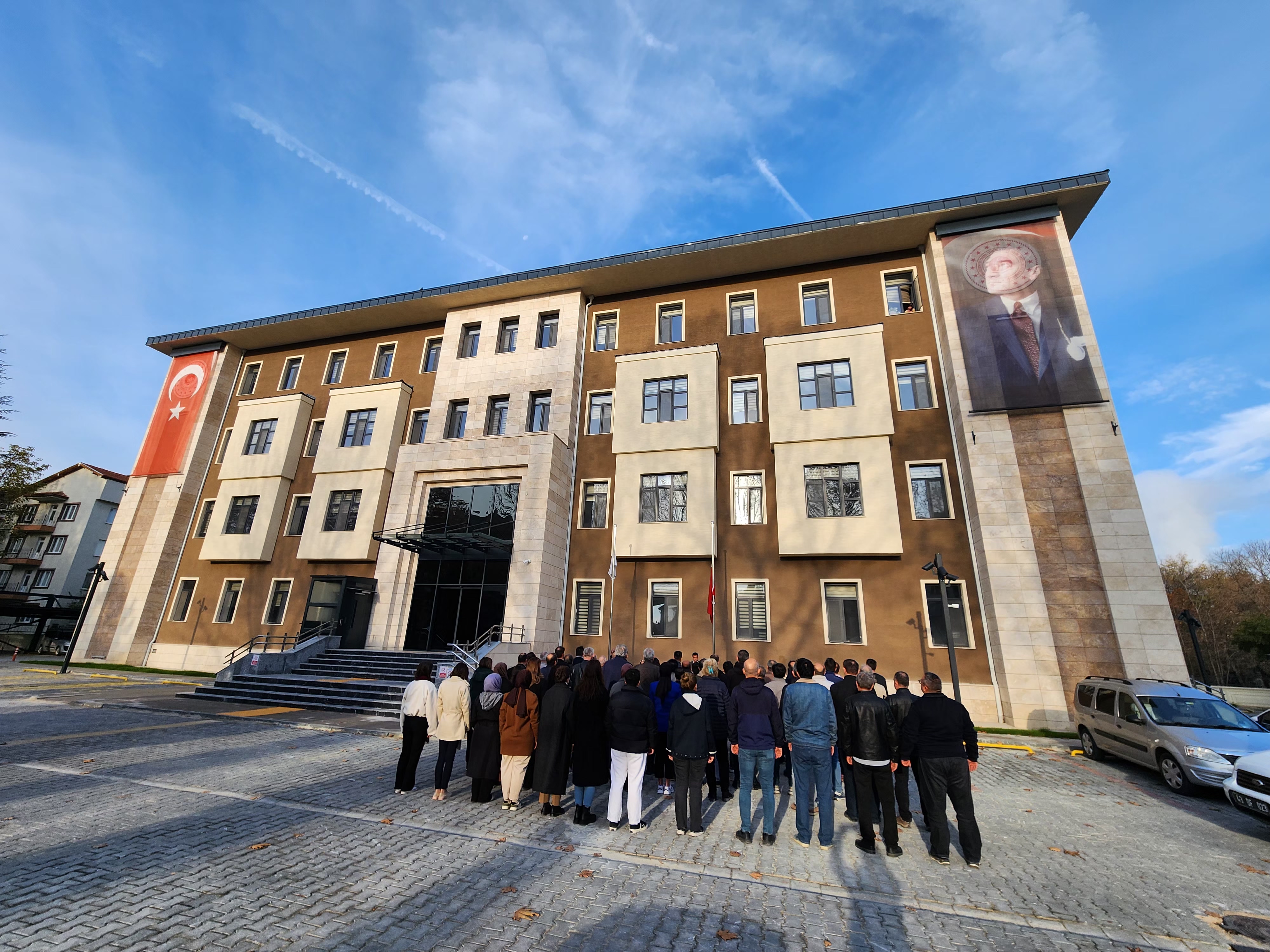 Cumhuriyetimizin Kurucusu Gazi Mustafa Kemal ATATÜRK'ü Saygı ve Özlemle Anıyoruz.