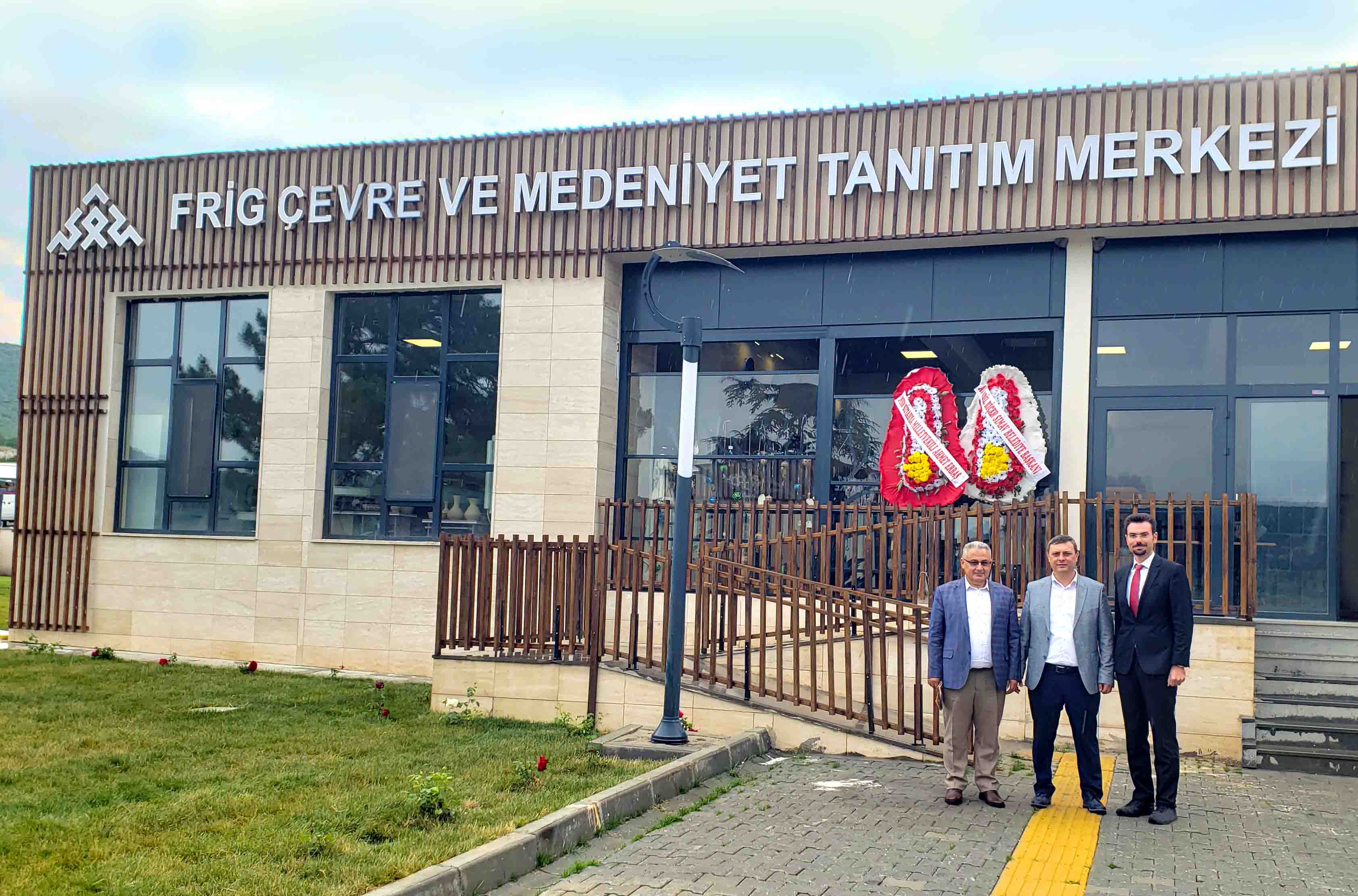 Frig Çevre ve Medeniyet Tanıtım Merkezi açıldı