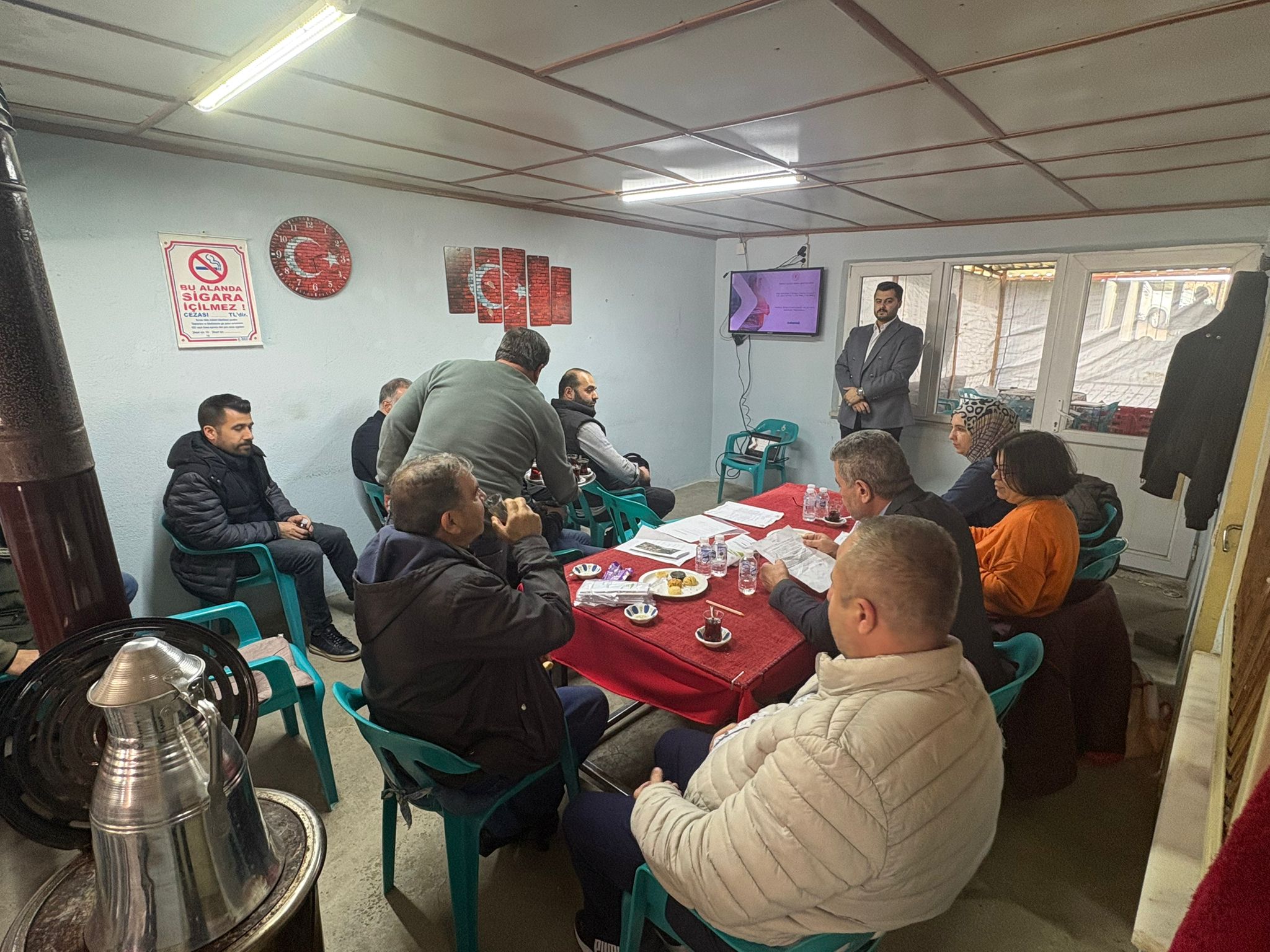 HALKIN BİLGİLENDİRİLMESİ VE SÜRECE KATILIM TOPLANTISI GERÇEKLEŞTİRİLMİŞTİR.(Kütahya İli  Gediz İlçesi Kavakkonağı, Karasuoğluçiftliği, Ethemefendiçiftliği, Kayaoluk, Uşakyolu mevkiileri)