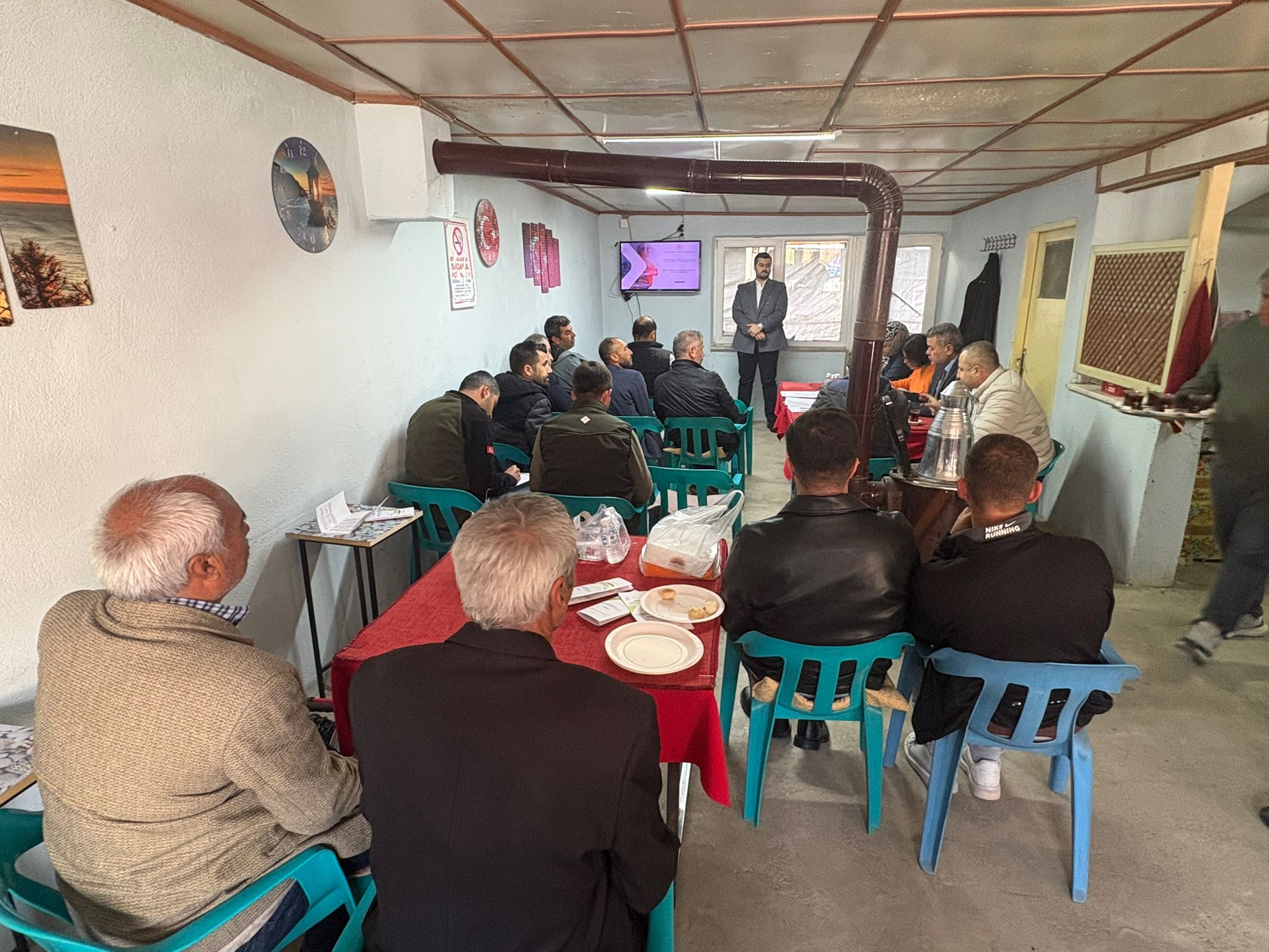 HALKIN BİLGİLENDİRİLMESİ VE SÜRECE KATILIM TOPLANTISI GERÇEKLEŞTİRİLMİŞTİR.(Kütahya İli  Gediz İlçesi Kavakkonağı, Karasuoğluçiftliği, Ethemefendiçiftliği, Kayaoluk, Uşakyolu mevkiileri)