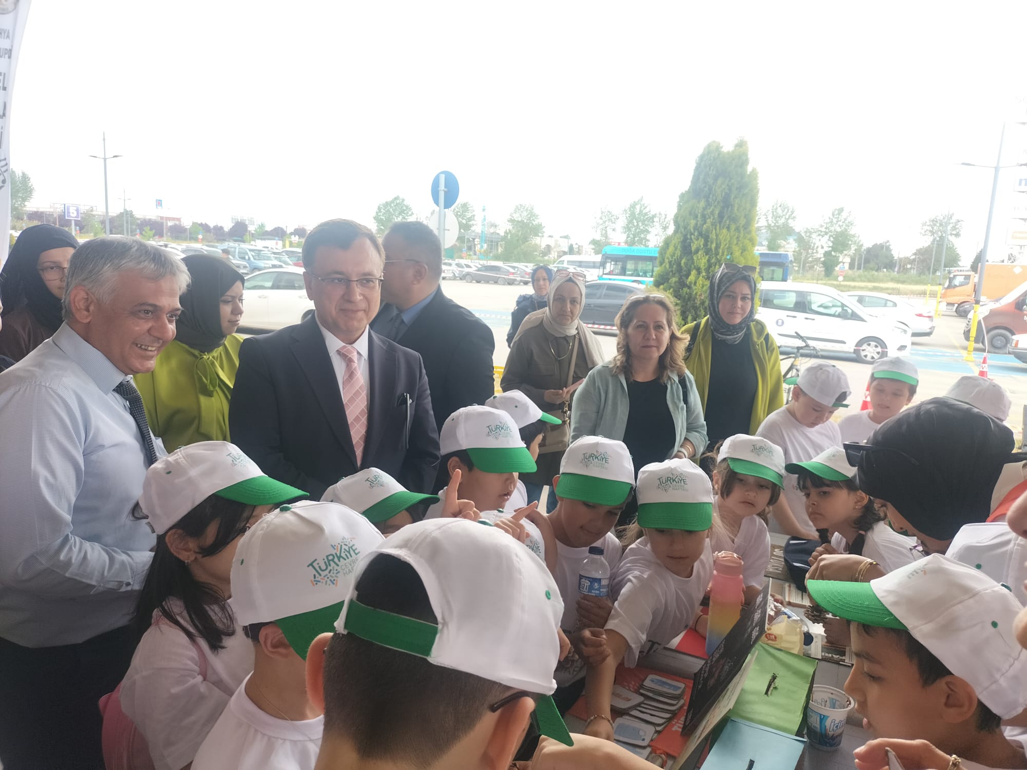 Kütahya’da Türkiye Çevre Haftası Coşkusu: “Çevrene İyi Bak” Mesajı Verildi.