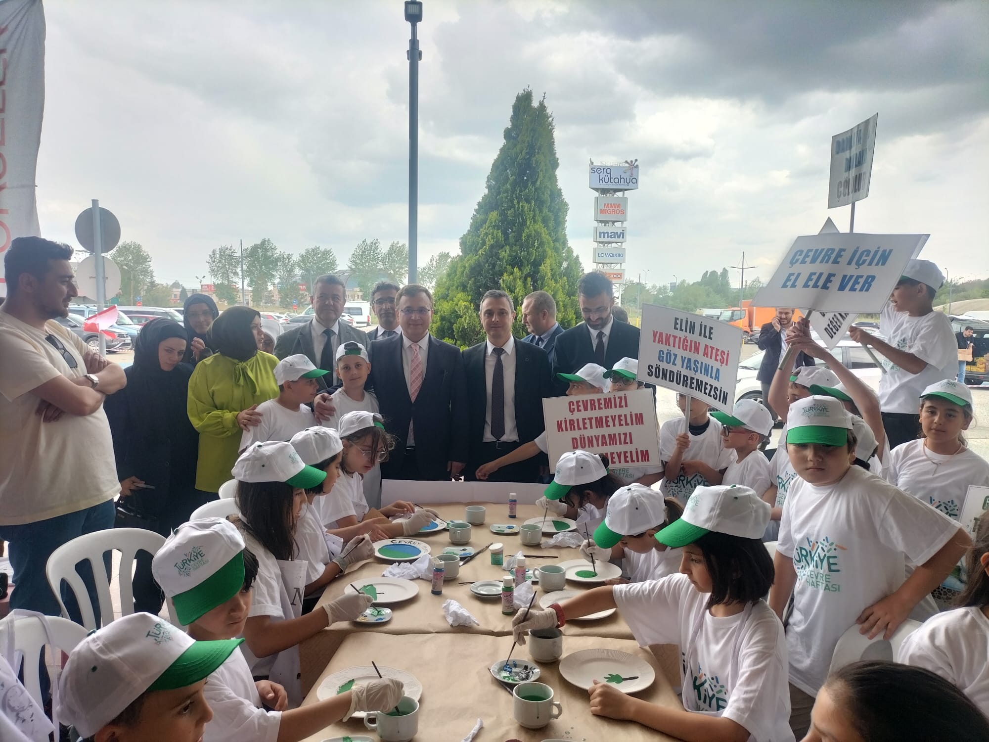 Kütahya’da Türkiye Çevre Haftası Coşkusu: “Çevrene İyi Bak” Mesajı Verildi.