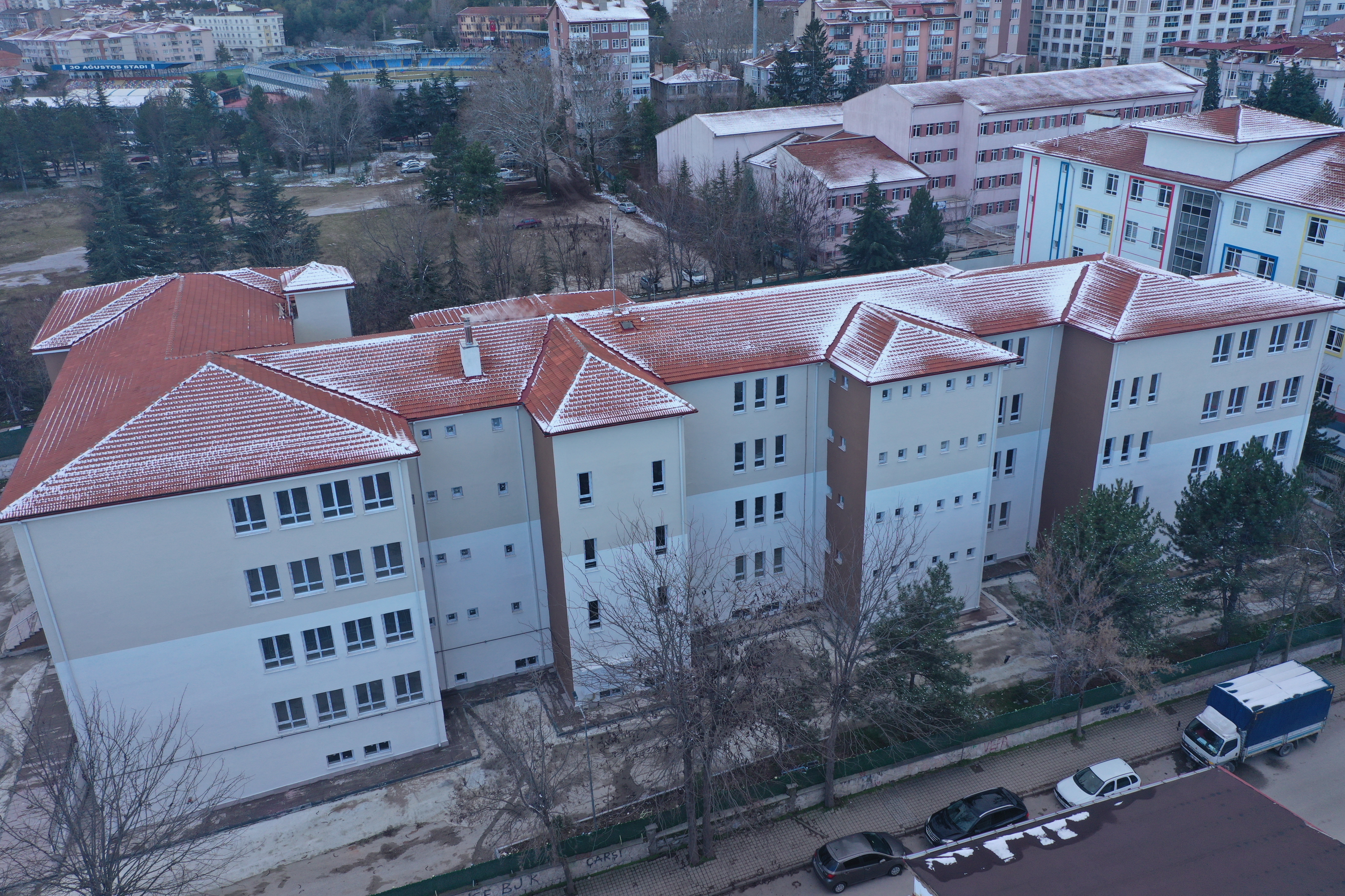 Kütahya Kız Anadolu İmam Hatip Lisesi Güçlendirme ve Onarım İşi Hakkında Duyuru