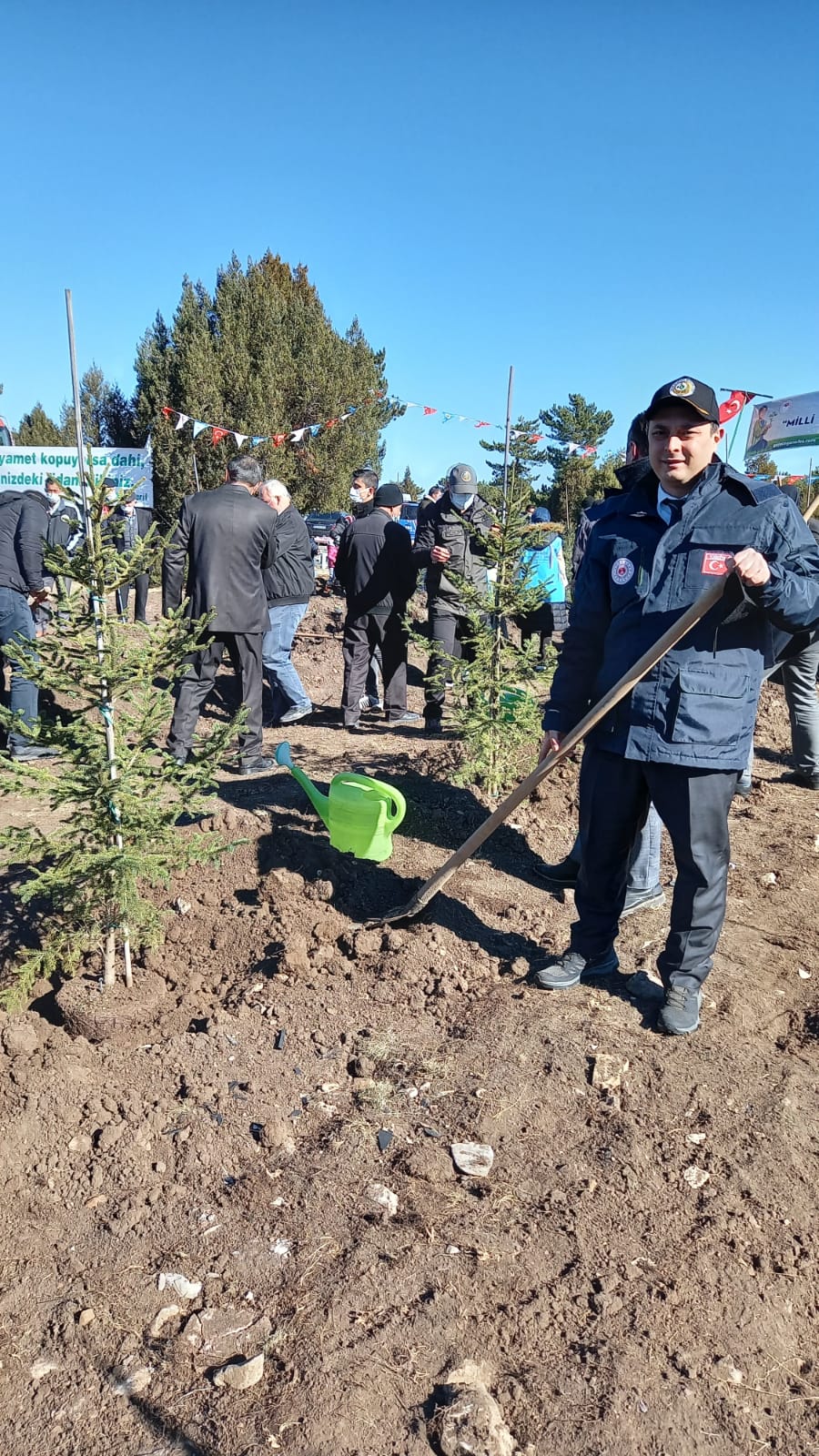 Kütahya Merkez Damlalıkaraağaç Köyünde '' Milli Ağaçlandırma Günü '' Kapsamında Fidan Dikim Etkinliğine Katılım Sağlanmıştır.