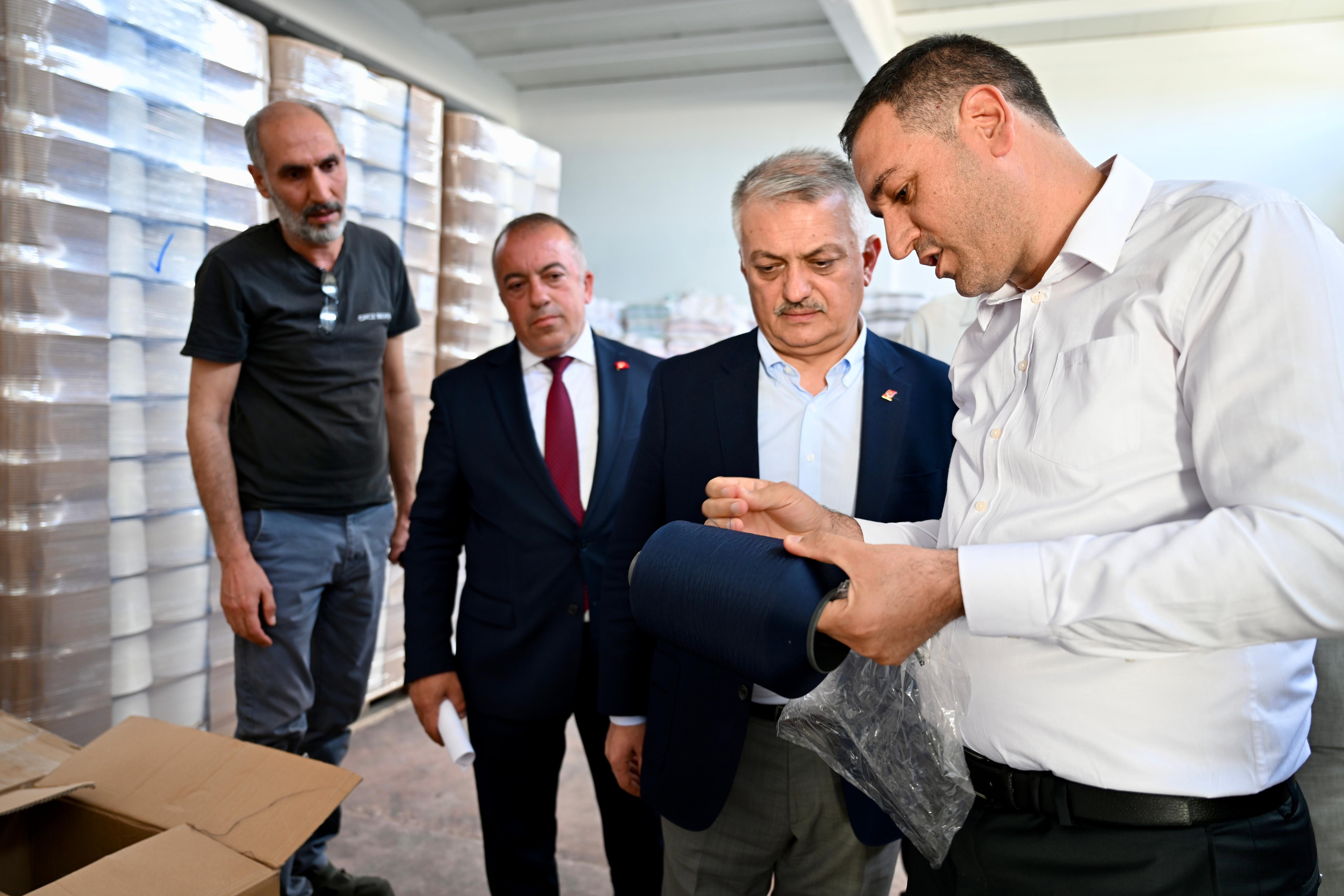 Çevre Haftası etkinlikleri kapsamında  Çevre ve İnsan Sağlığı açısından daha duyarlı  olan firmaları   Valimiz Sayın Ersin YAZICI, İl Müdürümüz Cengiz BAŞER ve beraberindeki heyet ile  ziyaret etmişlerdir