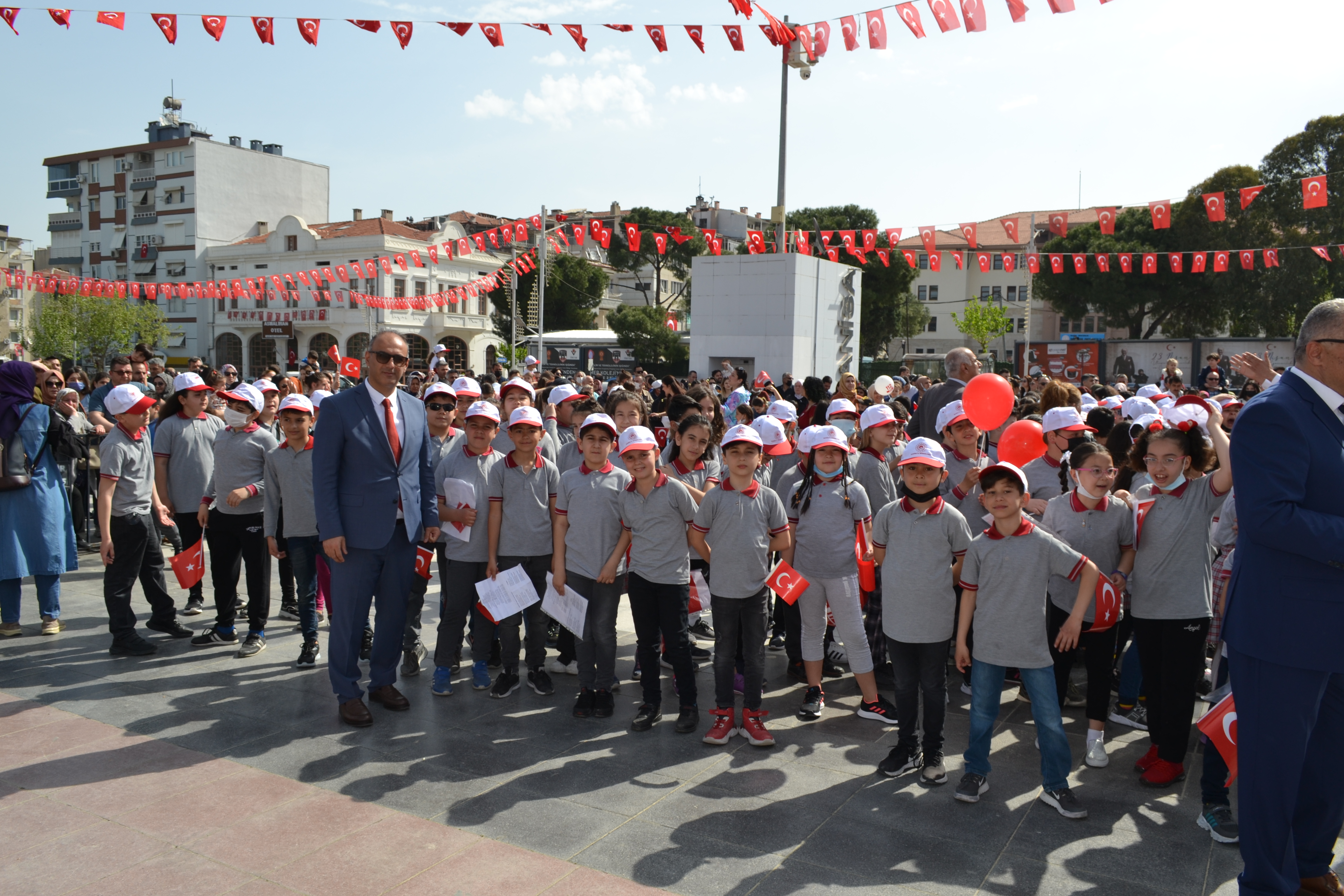 23 Nisan Ulusal Egemenlik ve Çocuk Bayramı