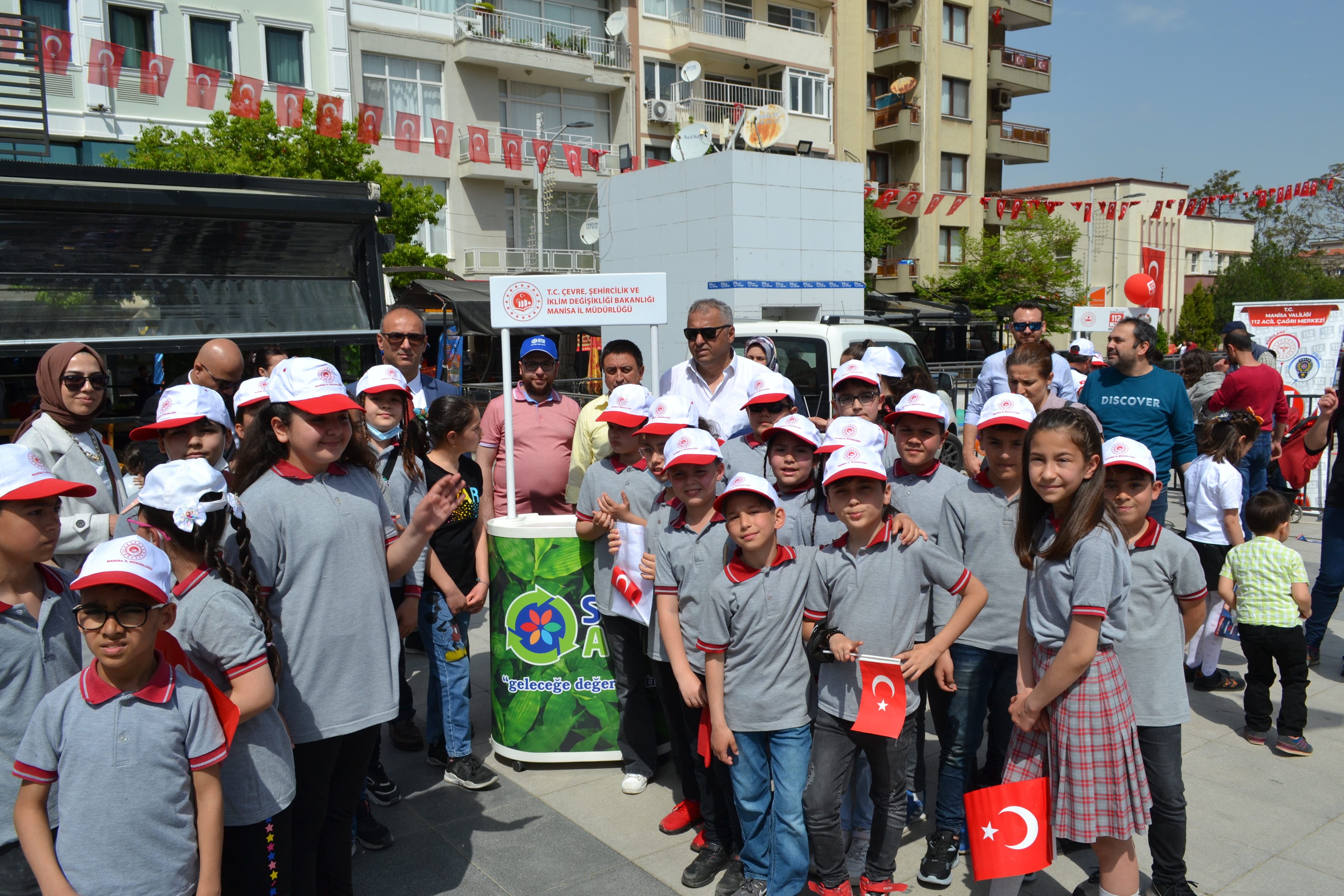 23 Nisan Ulusal Egemenlik ve Çocuk Bayramı