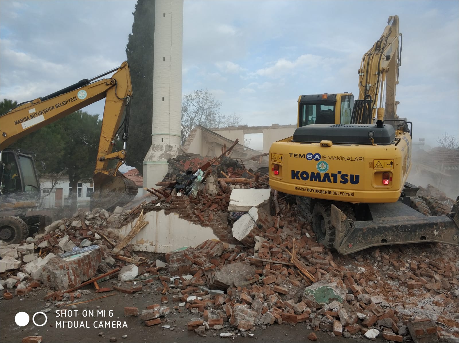 Akhisar İlçesindeki Depremle İlgili Çalışmalar