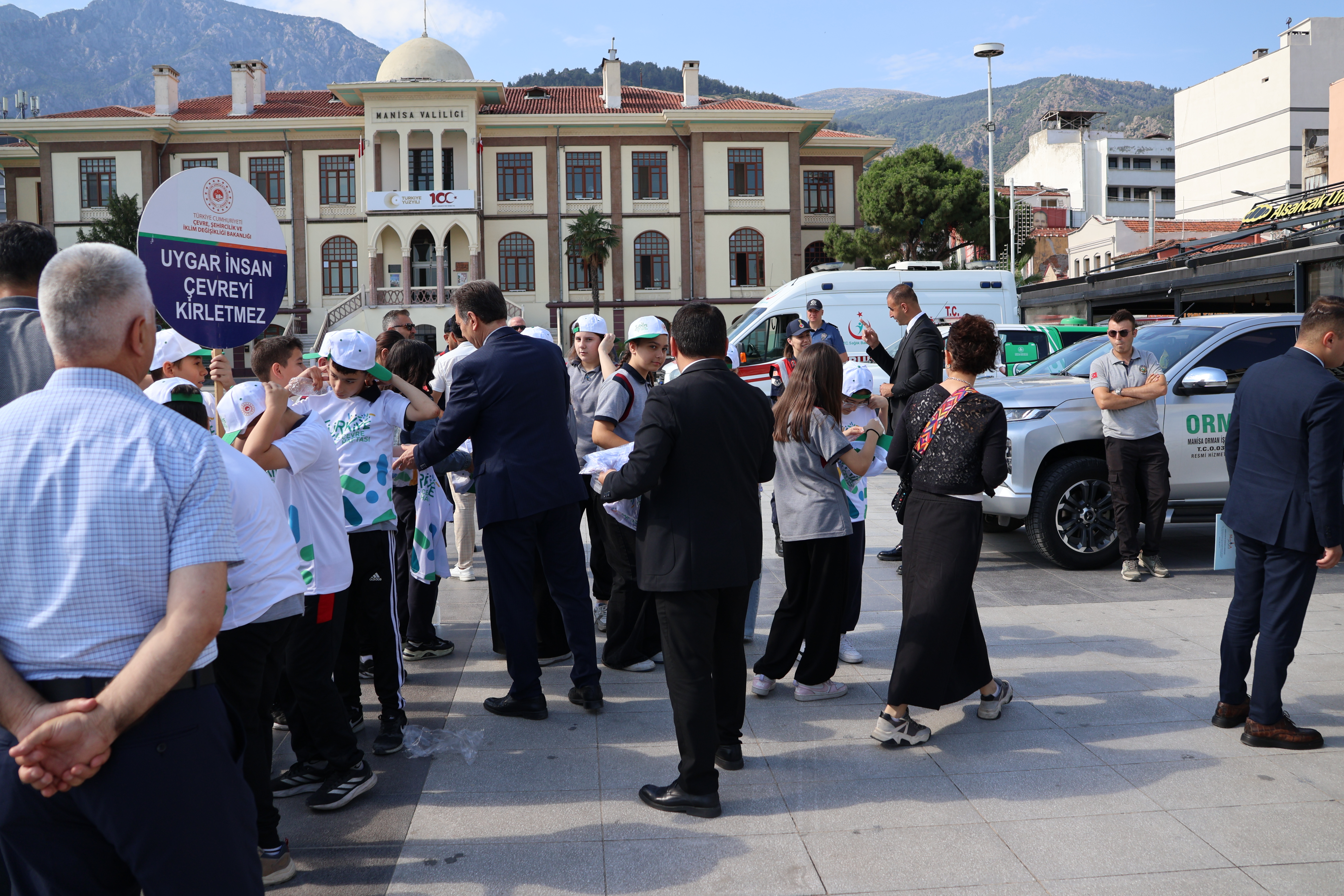 Cumhuriyet Meydanında Dünya Çevre Günü Etkinliği