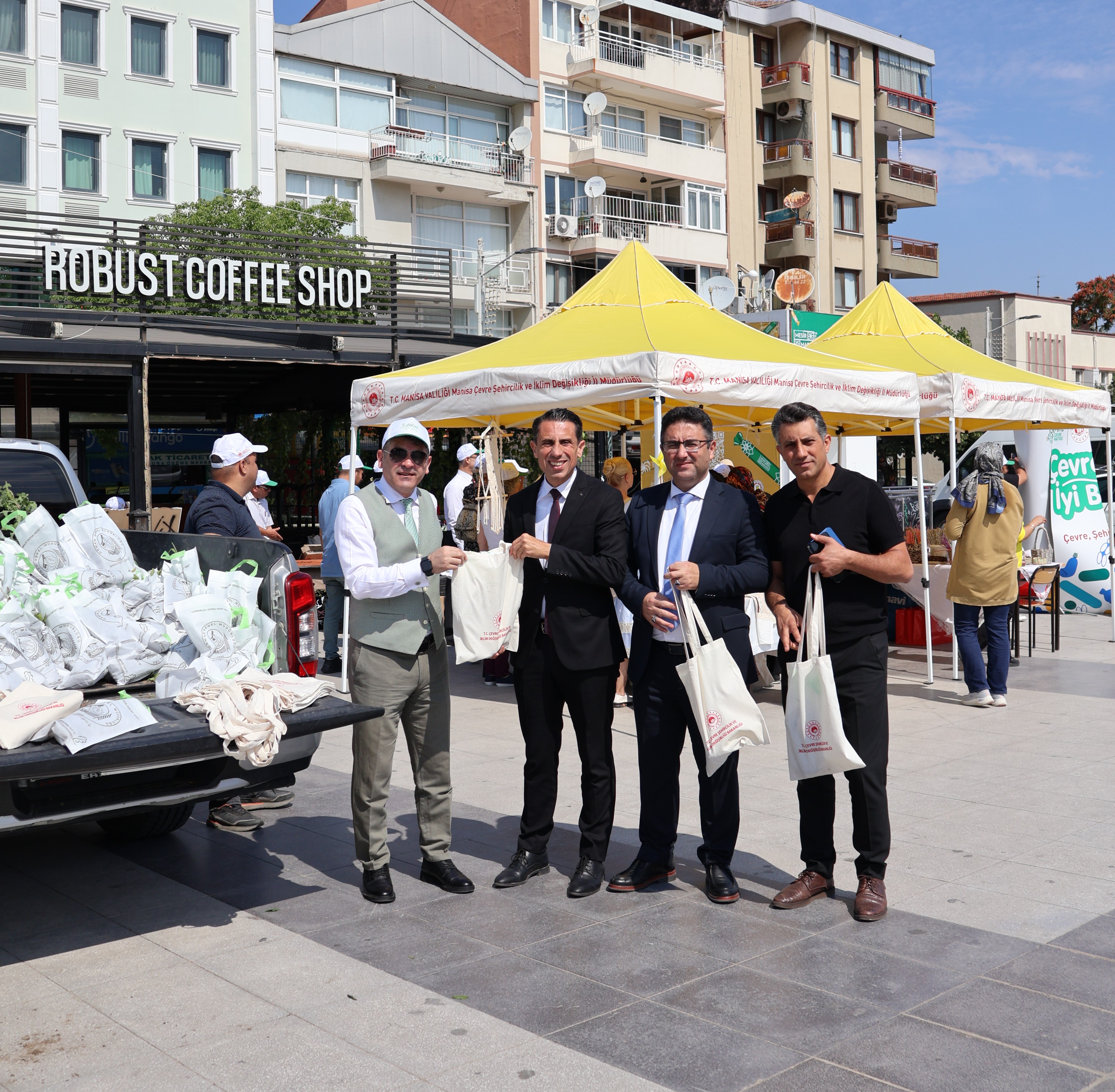 Cumhuriyet Meydanında Dünya Çevre Günü Etkinliği