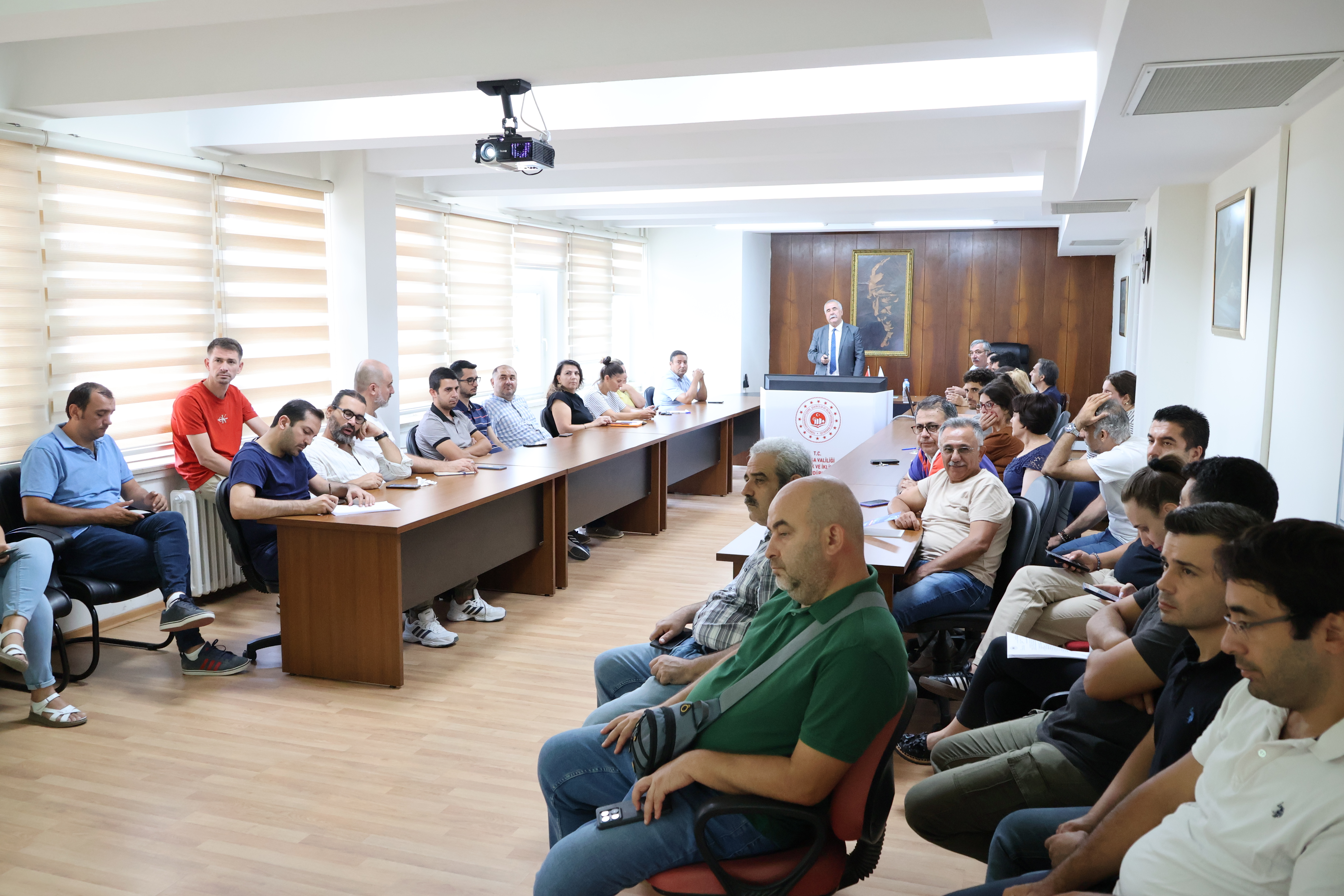 ''Kamu Görevlileri Etik Davranış İlke ve Kuralları, İletişim, Zaman Yönetimi Ve İç Kontrol'' semineri yapılmıştır
