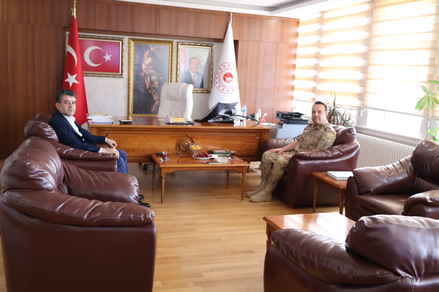 Manisa İl Jandarma Komutanı Sayın Tuğgeneral Zafer TOMBUL' un ziyareti