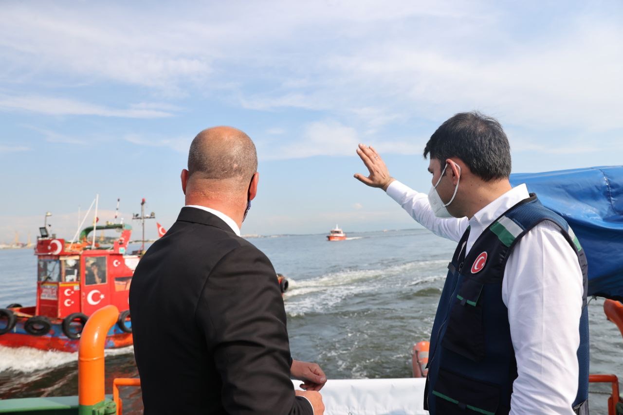 Bakan Kurum'dan dikkat çeken müsilaj açıklaması: 'Marmara Denizi'ni kısa sürede eski haline getireceğiz'